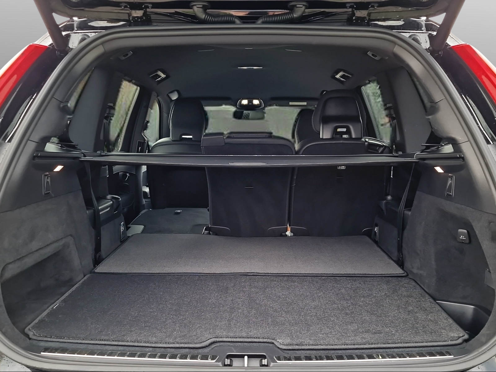 VOLVO XC90 2.0 B5 MH Plus Bright 7P. AWD-image-15