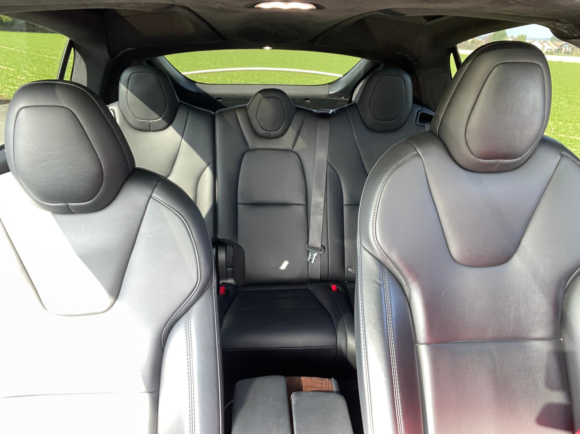 TESLA Model X Maximale-Reichweite-image-2