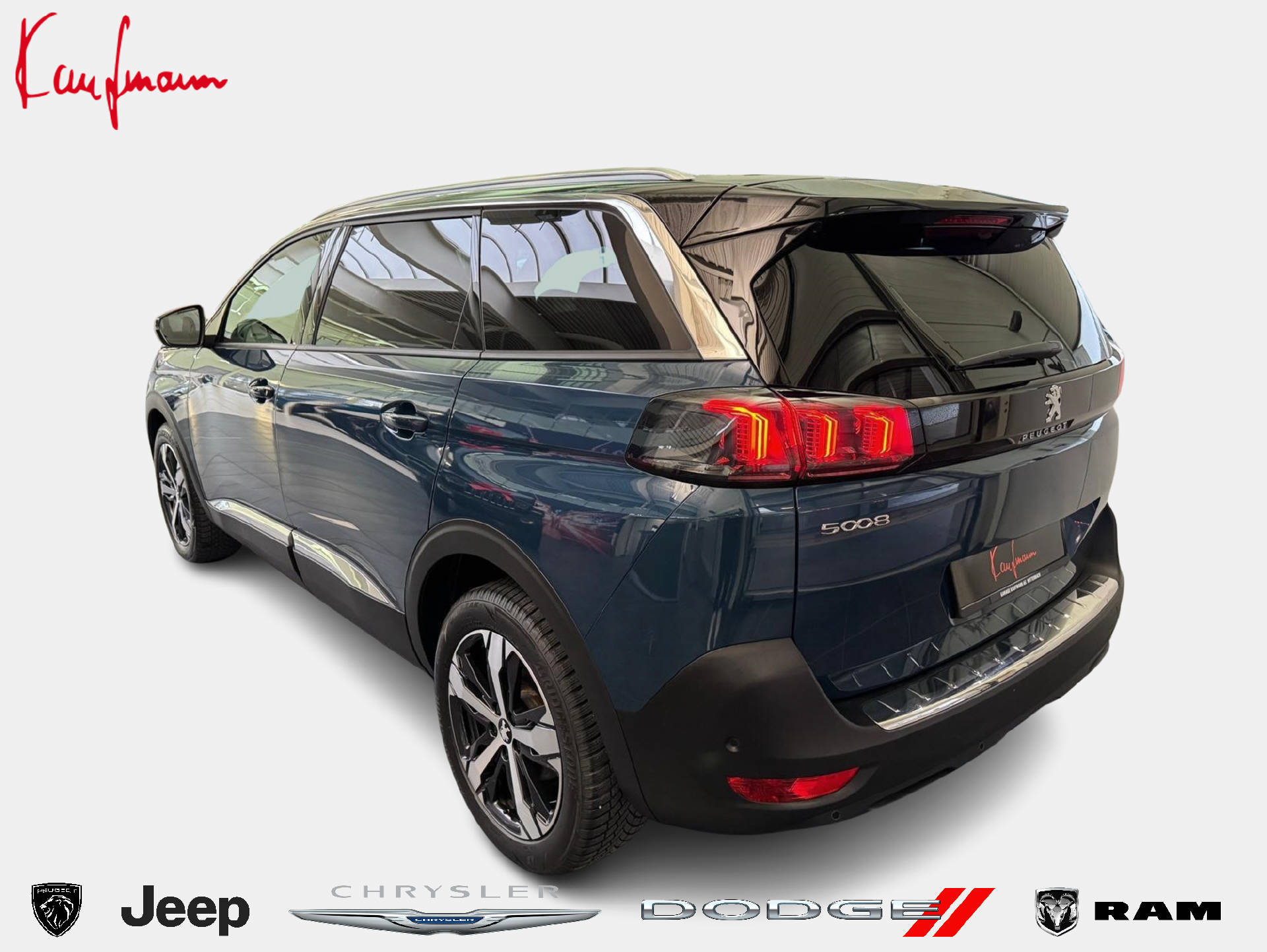 PEUGEOT 5008 1.5 BlueHDi Allure Pack-image-3