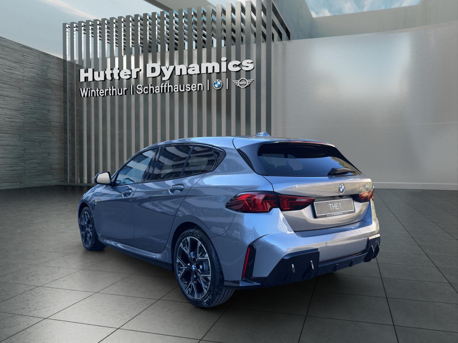 BMW 120i-image-18