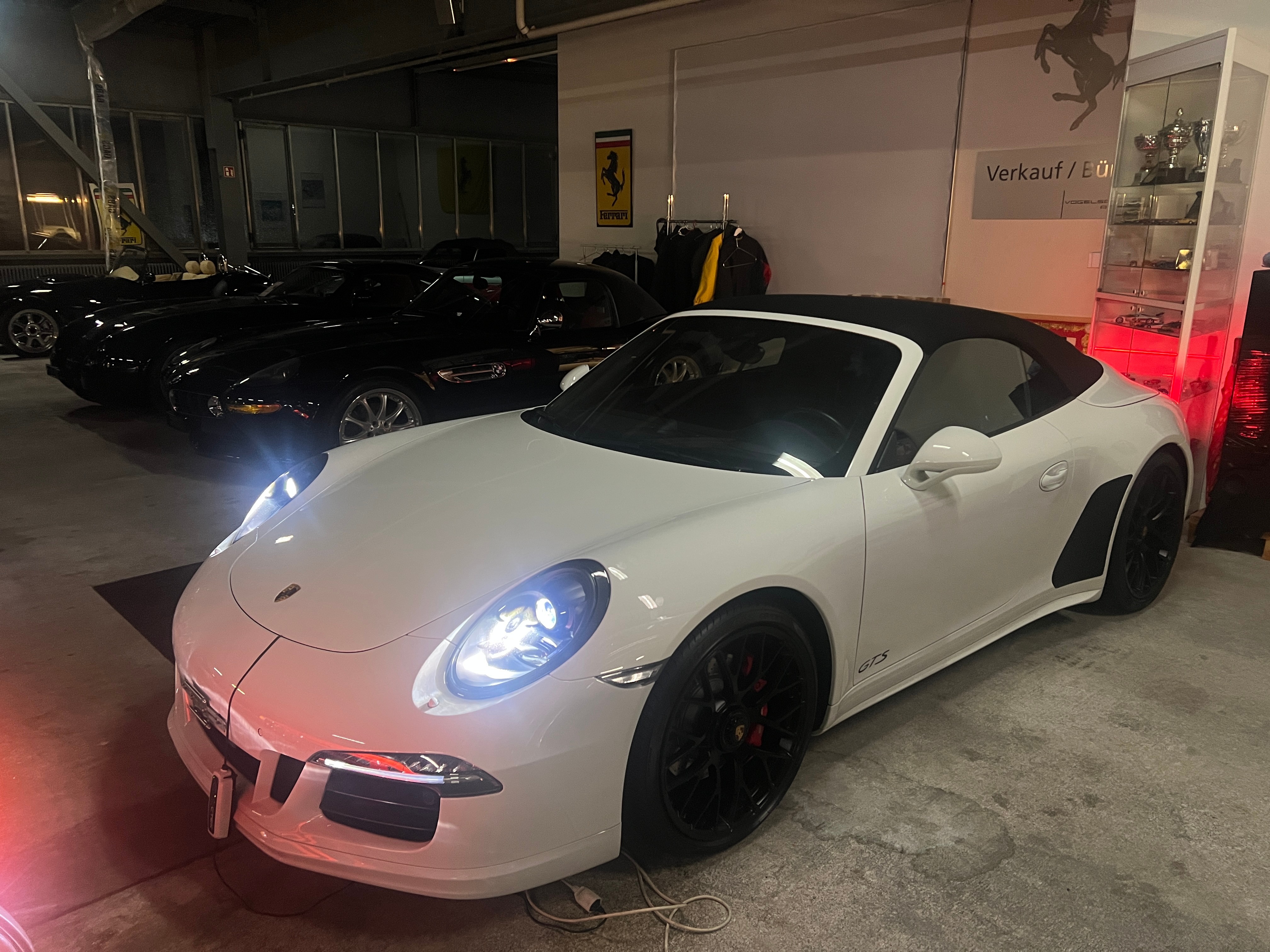 Car photo