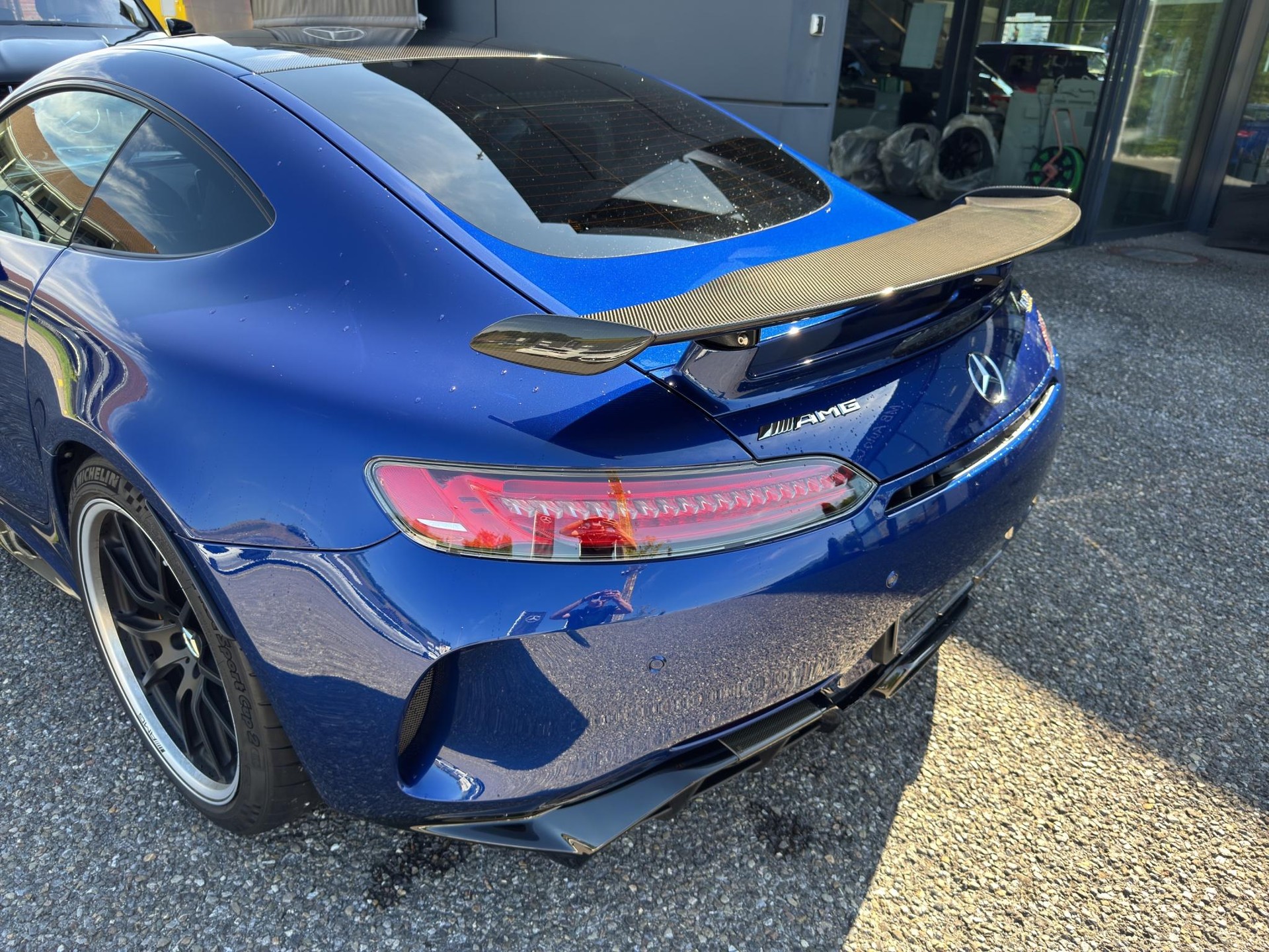 MERCEDES-BENZ AMG GT R Coupé-image-18