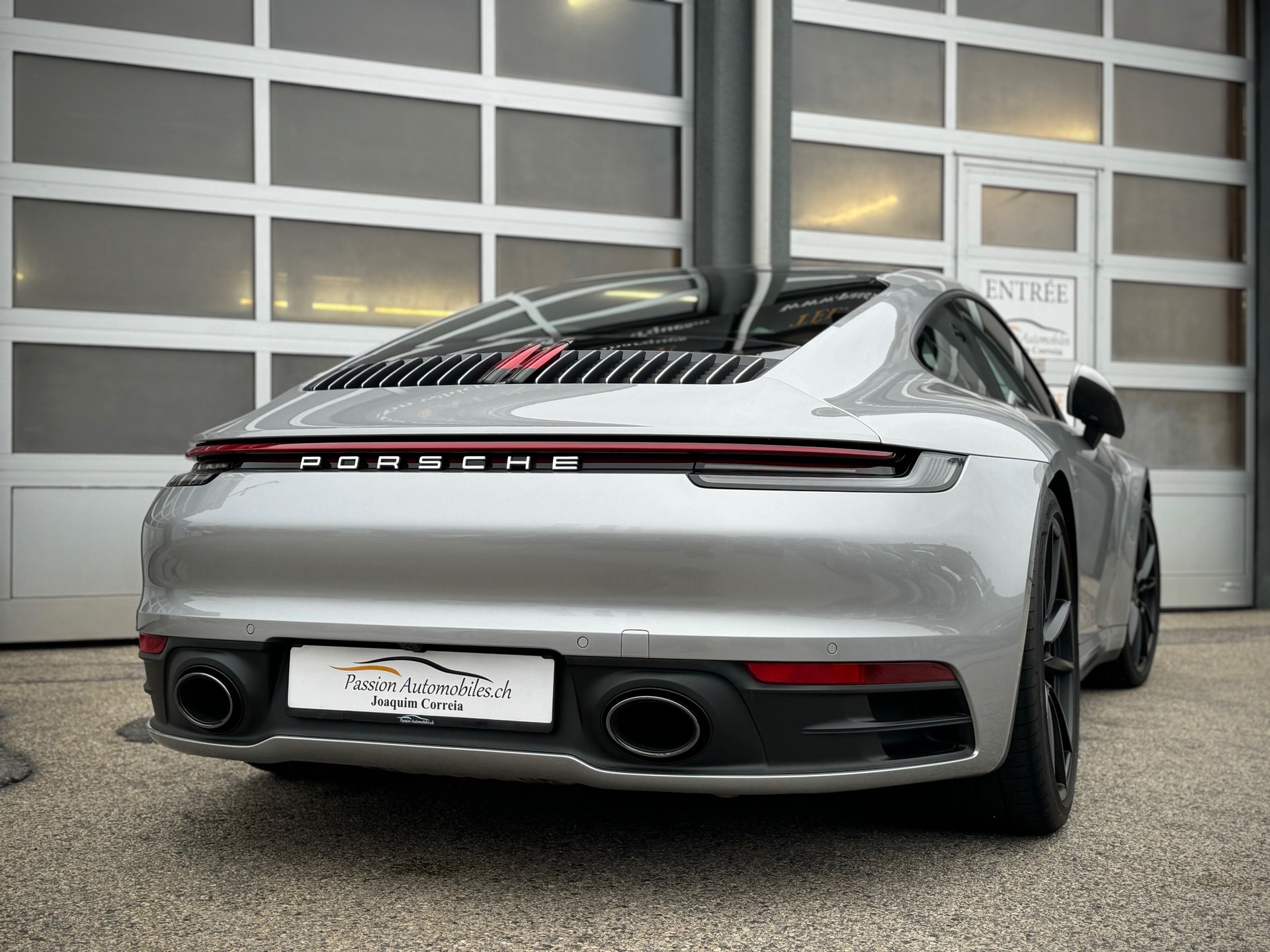 PORSCHE 911 Carrera 4S PDK - Véhicule Suisse (CH)-image-1