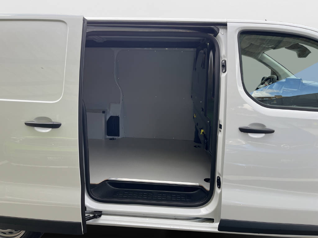 OPEL Vivaro cargo 2.0 D 144 S/S-image-7