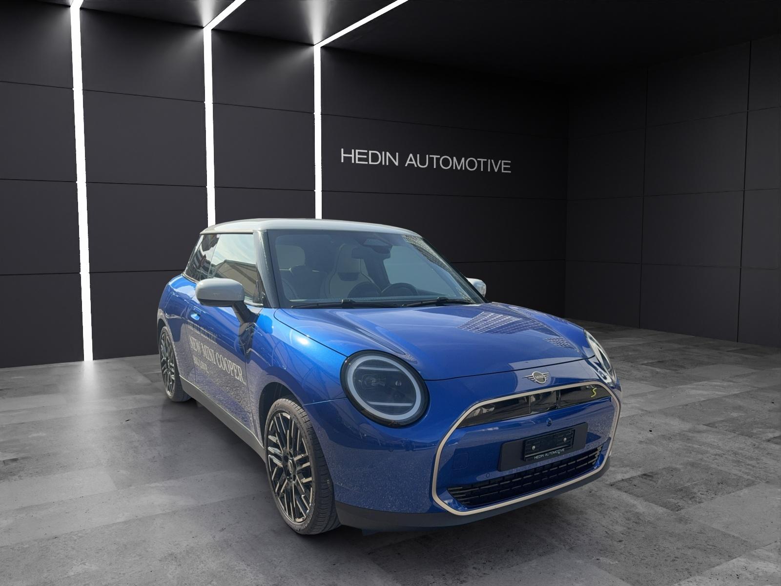 MINI J01 Cooper SE-image-6