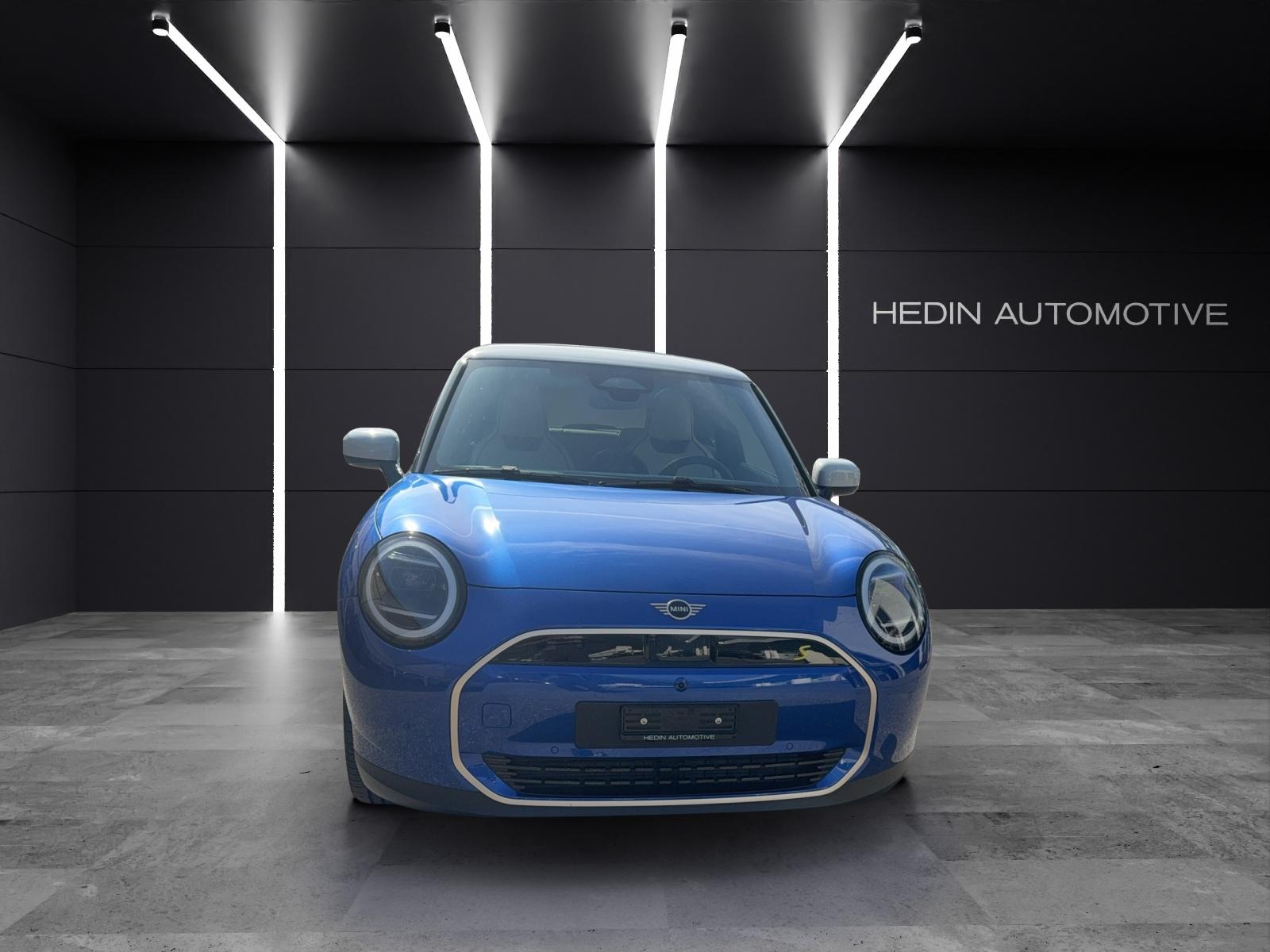 MINI J01 Cooper SE-image-7