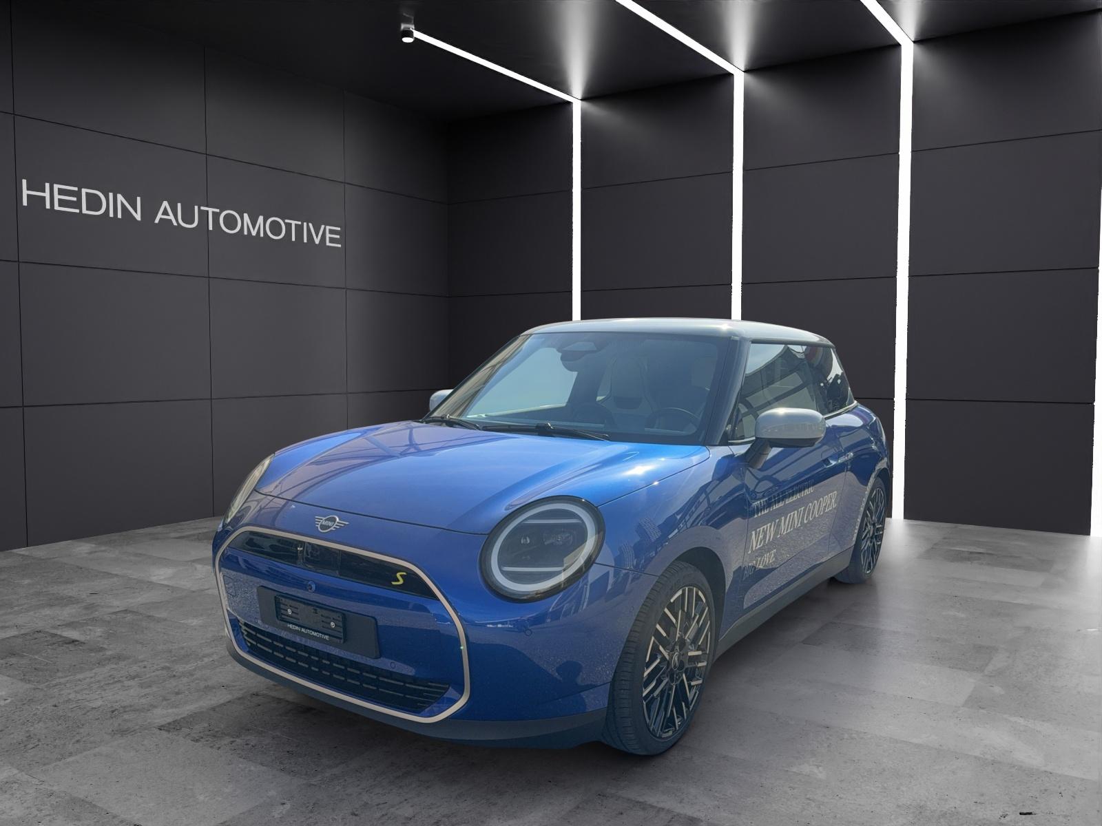 MINI J01 Cooper SE-image-0