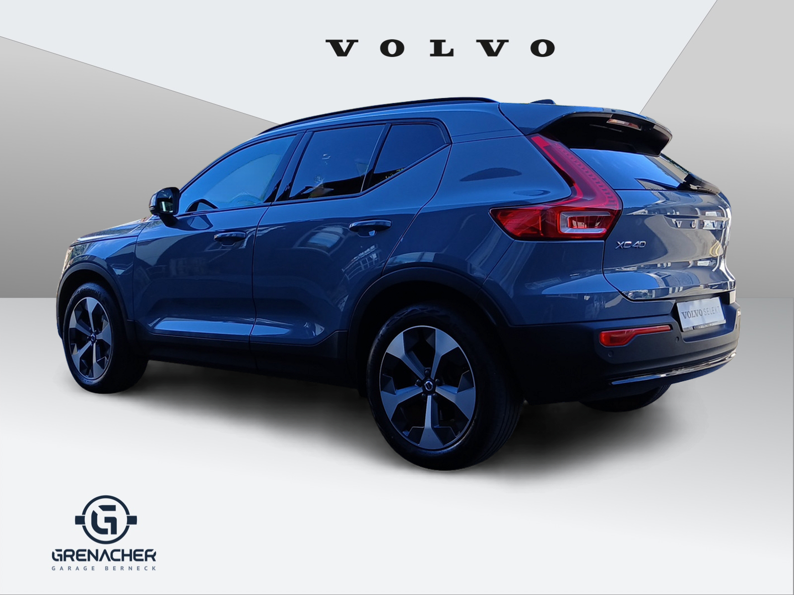 VOLVO XC40 2.0 B4 MH Ultimate Dark AWD-image-5