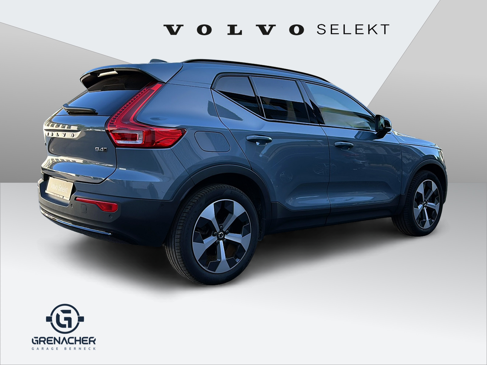 VOLVO XC40 2.0 B4 MH Ultimate Dark AWD-image-5