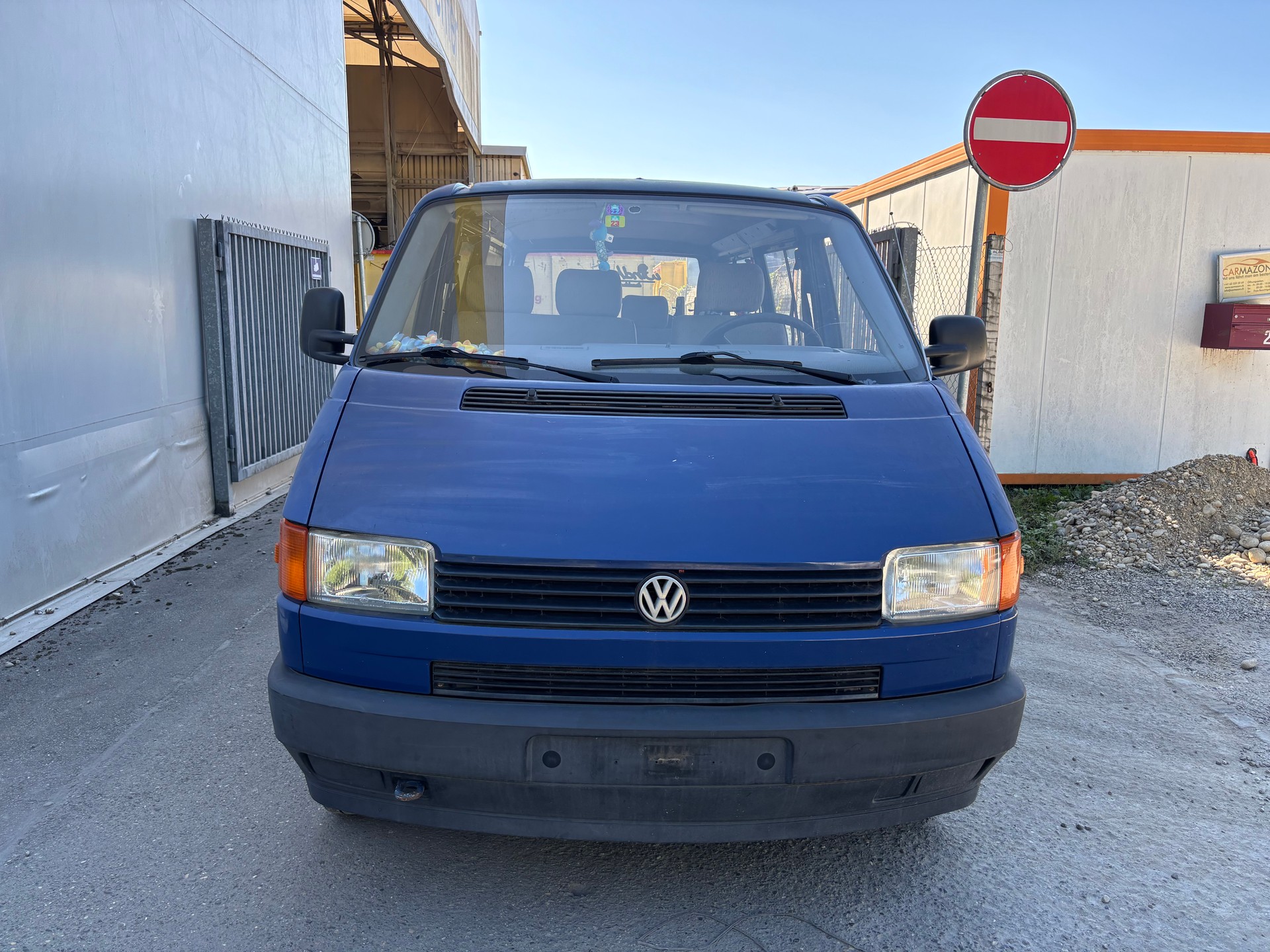 VW Bus verglasst mit 11 sitzen-image-4