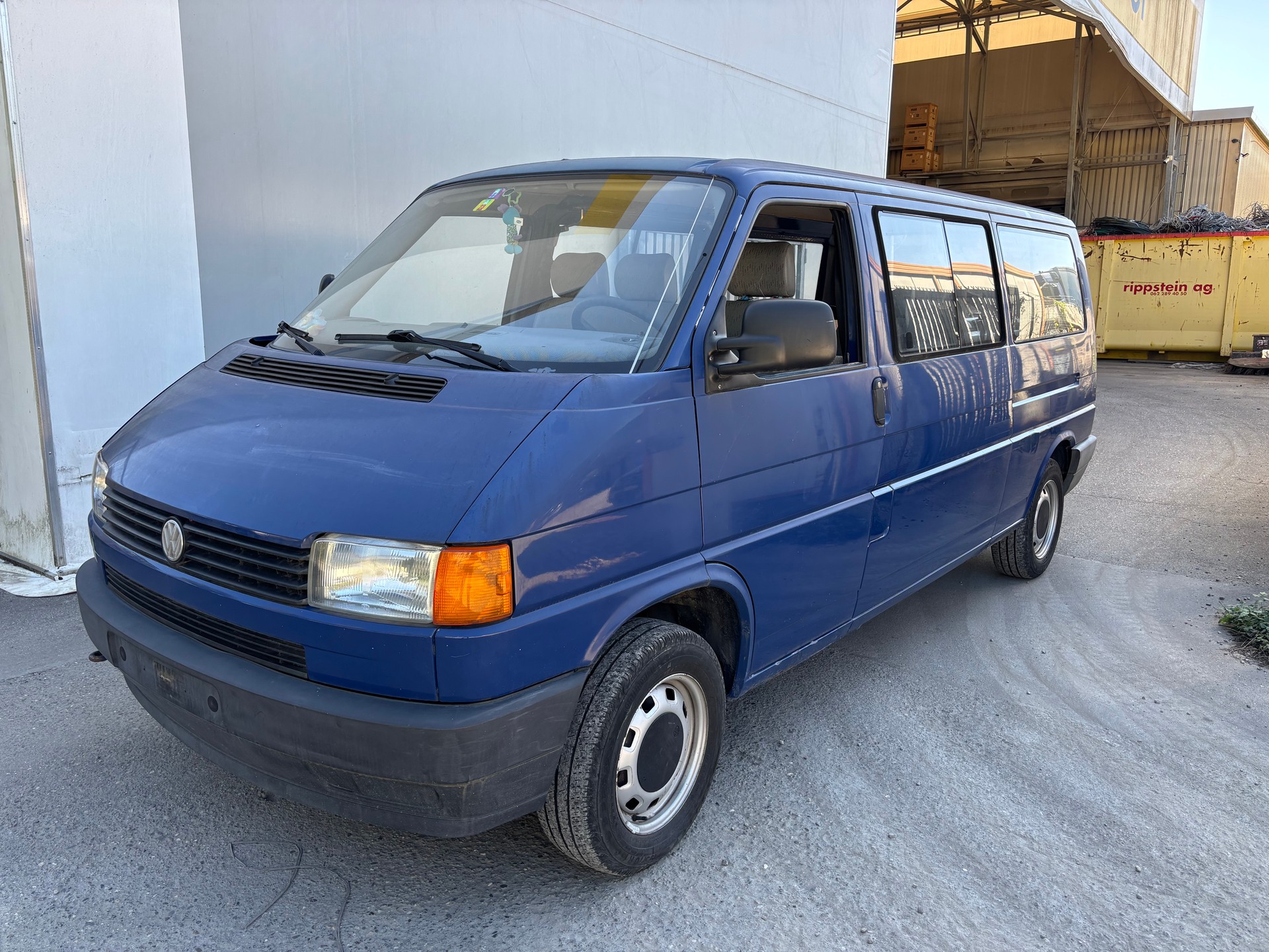VW Bus verglasst mit 11 sitzen-image-0