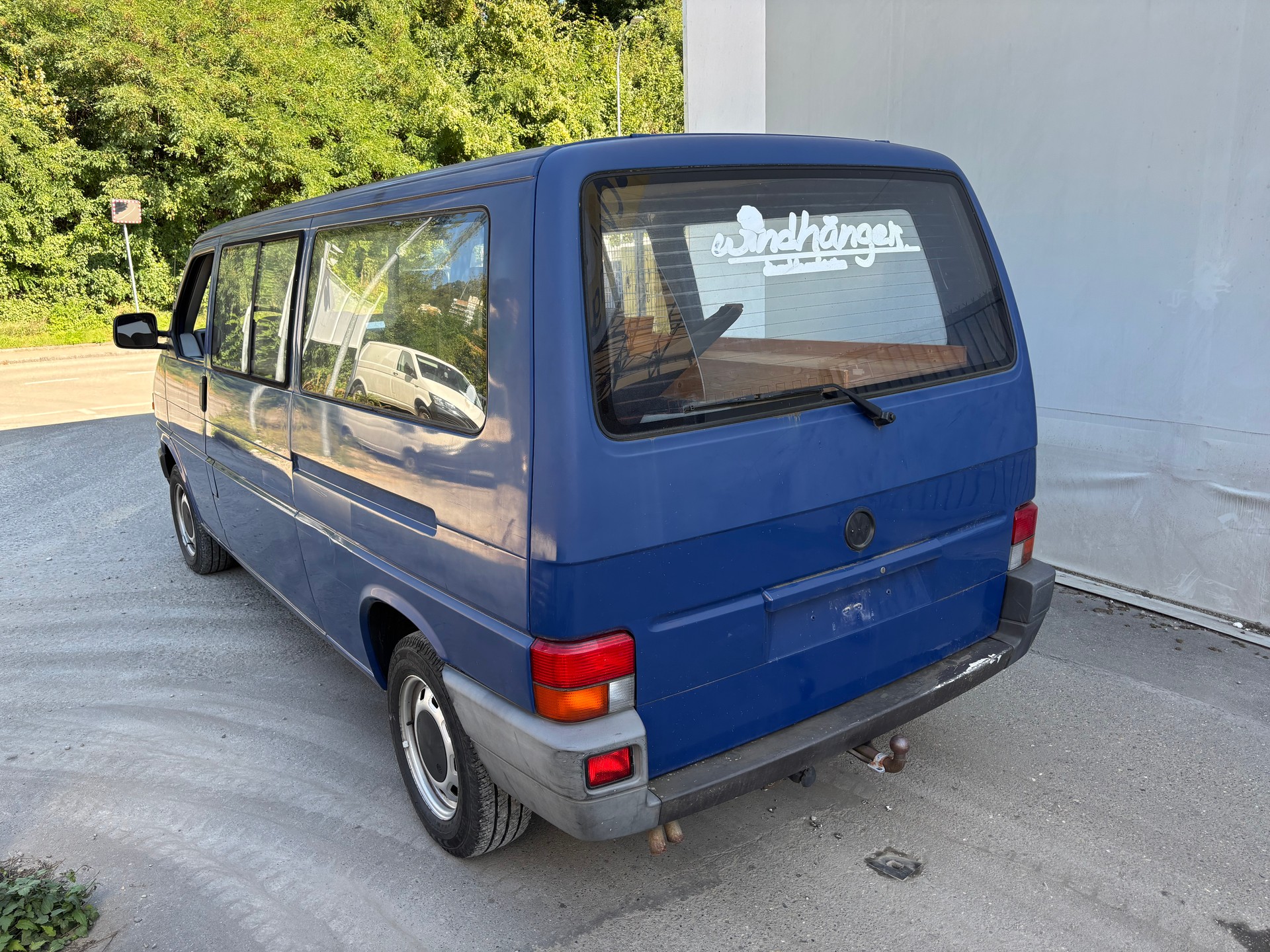 VW Bus verglasst mit 11 sitzen-image-3