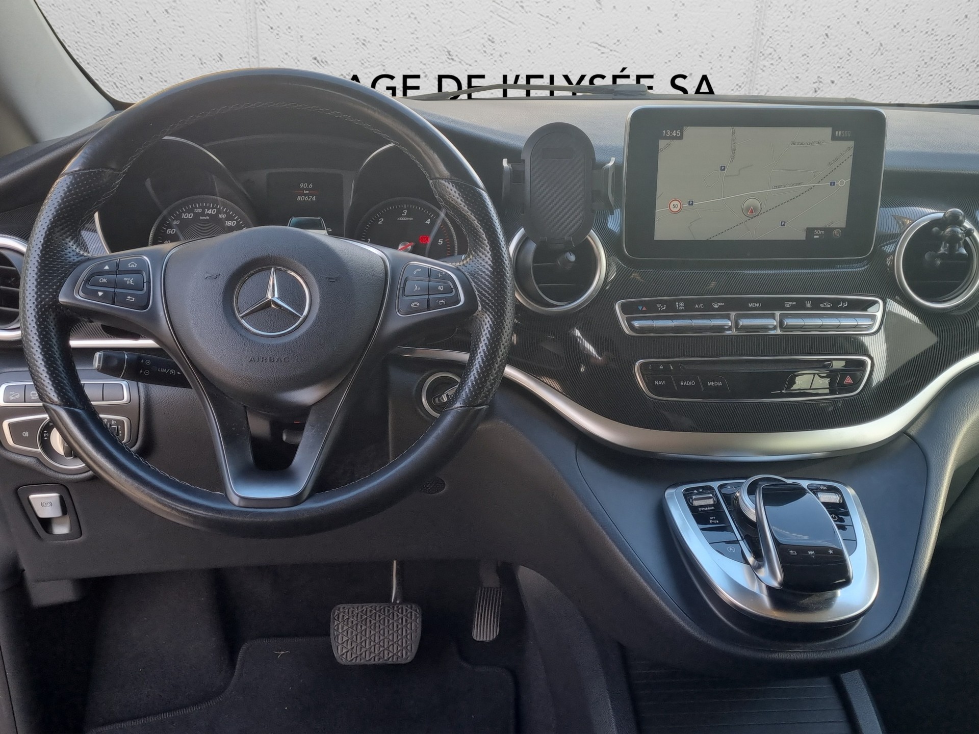 MERCEDES-BENZ V 250 d Trend lang 4Matic 7G-Tronic-image-12