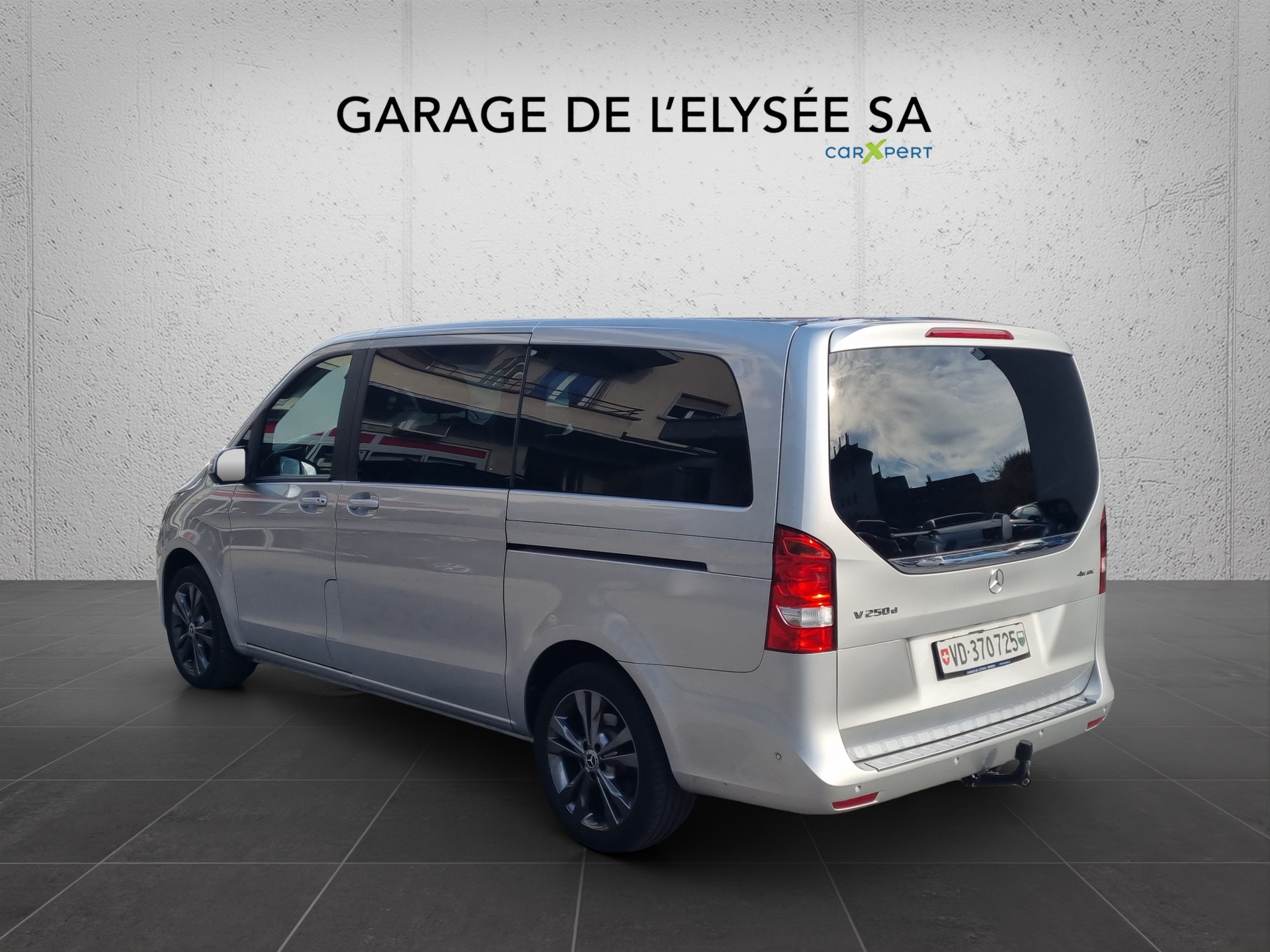MERCEDES-BENZ V 250 d Trend lang 4Matic 7G-Tronic-image-4