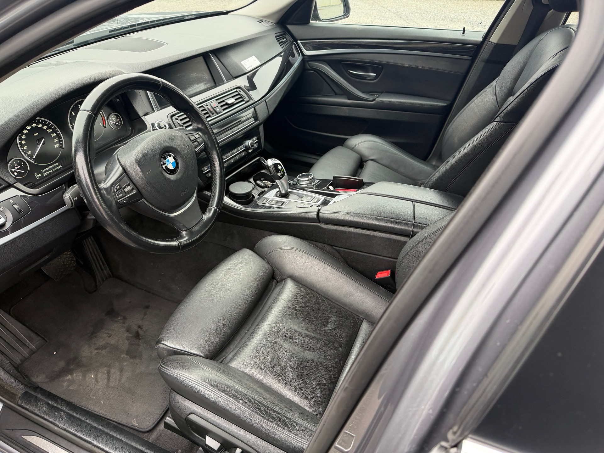 BMW 520d xDrive Steptronic-image-9