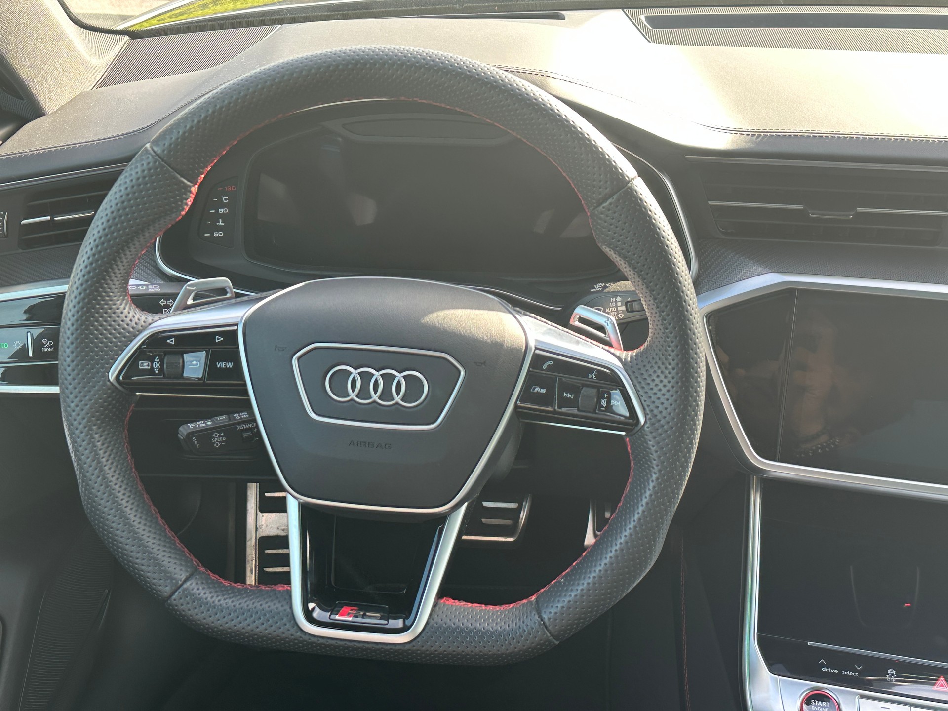 AUDI RS6 Avant 4.0 TFSI V8 quattro Vh Suisse, garantie usine-image-10