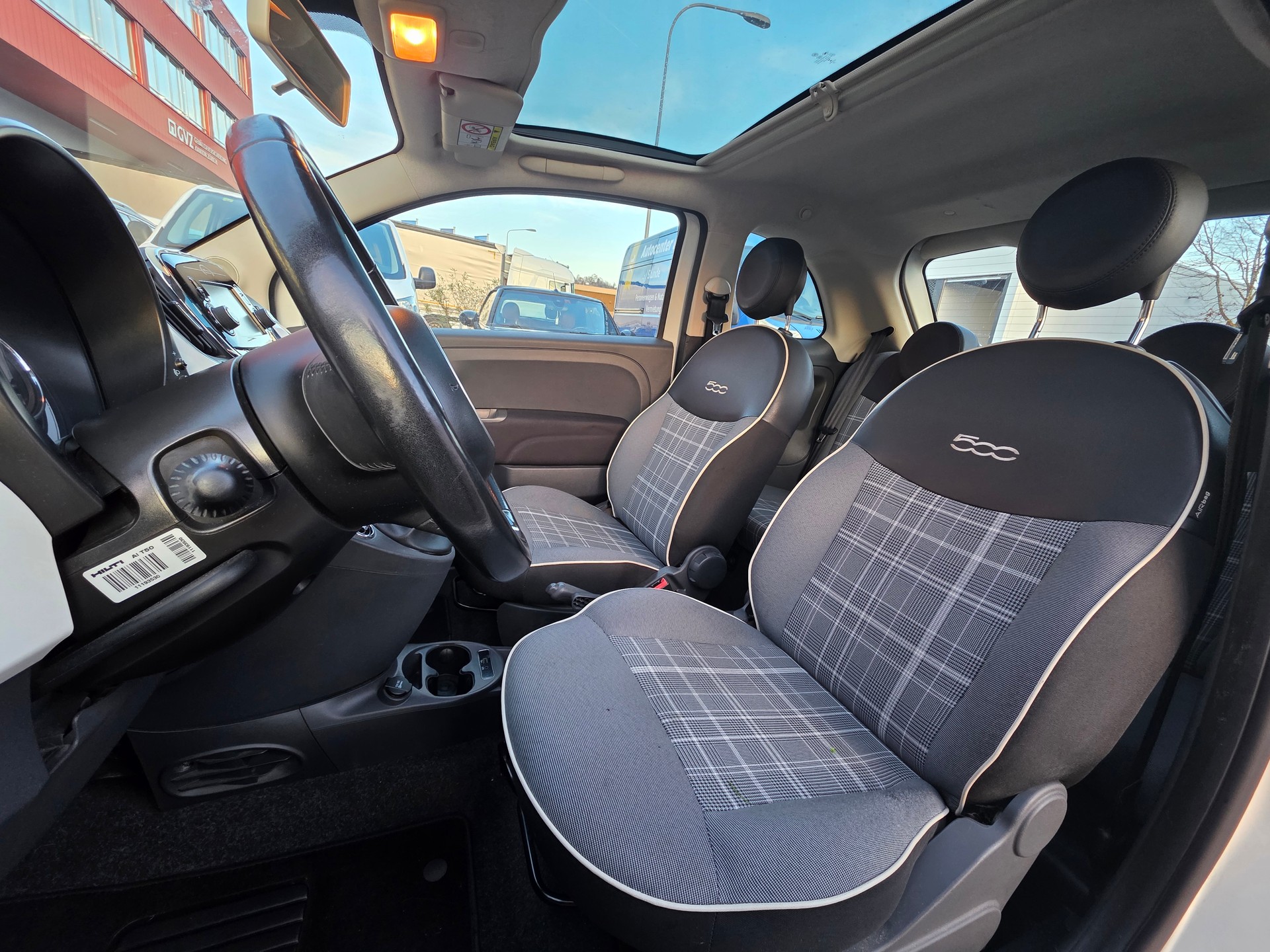 FIAT 500 0.9 Twinair Lounge-image-8