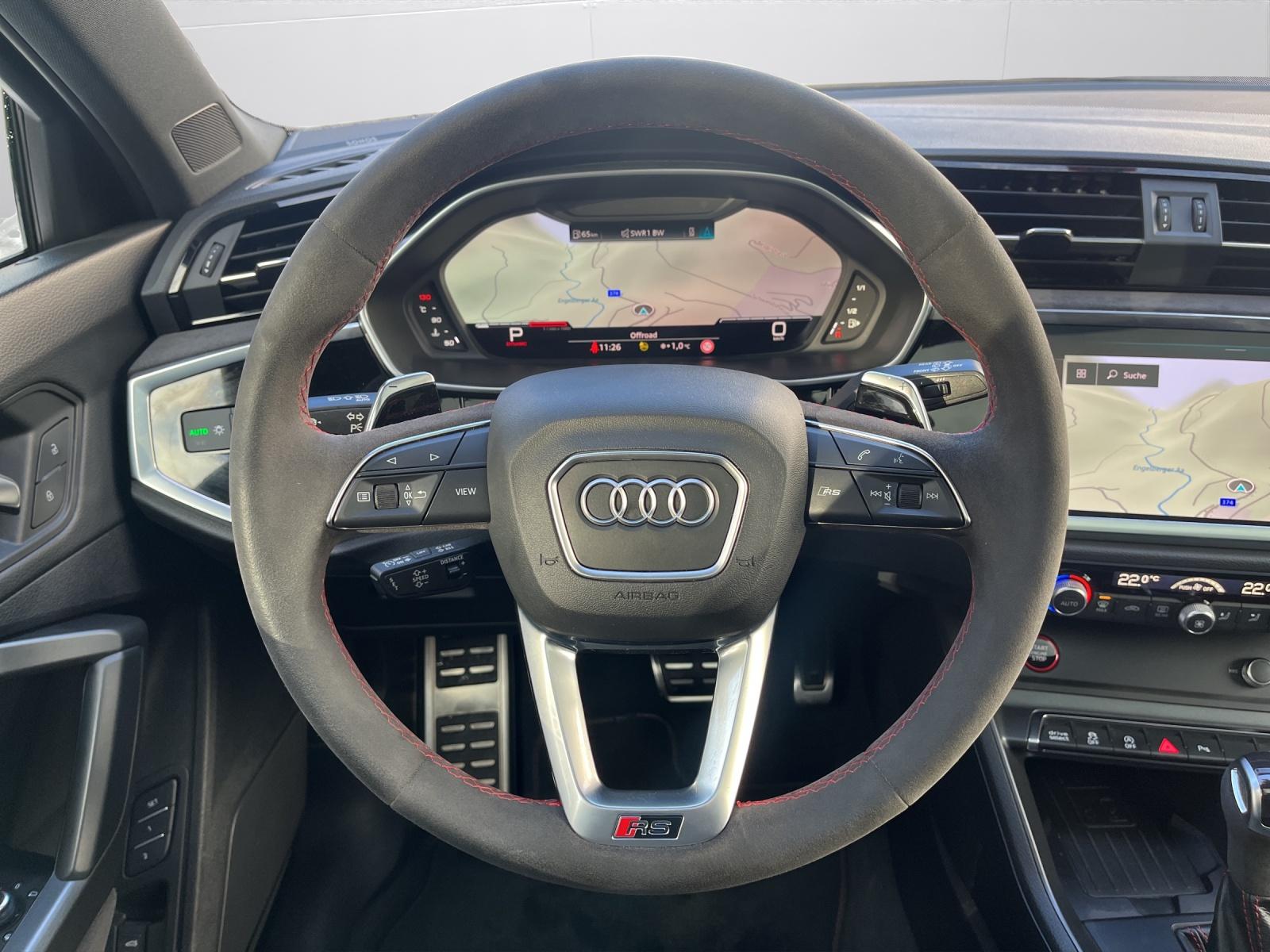 AUDI RS Q3 Sportback 2.5 TFSI quattro S-Tronic-image-9