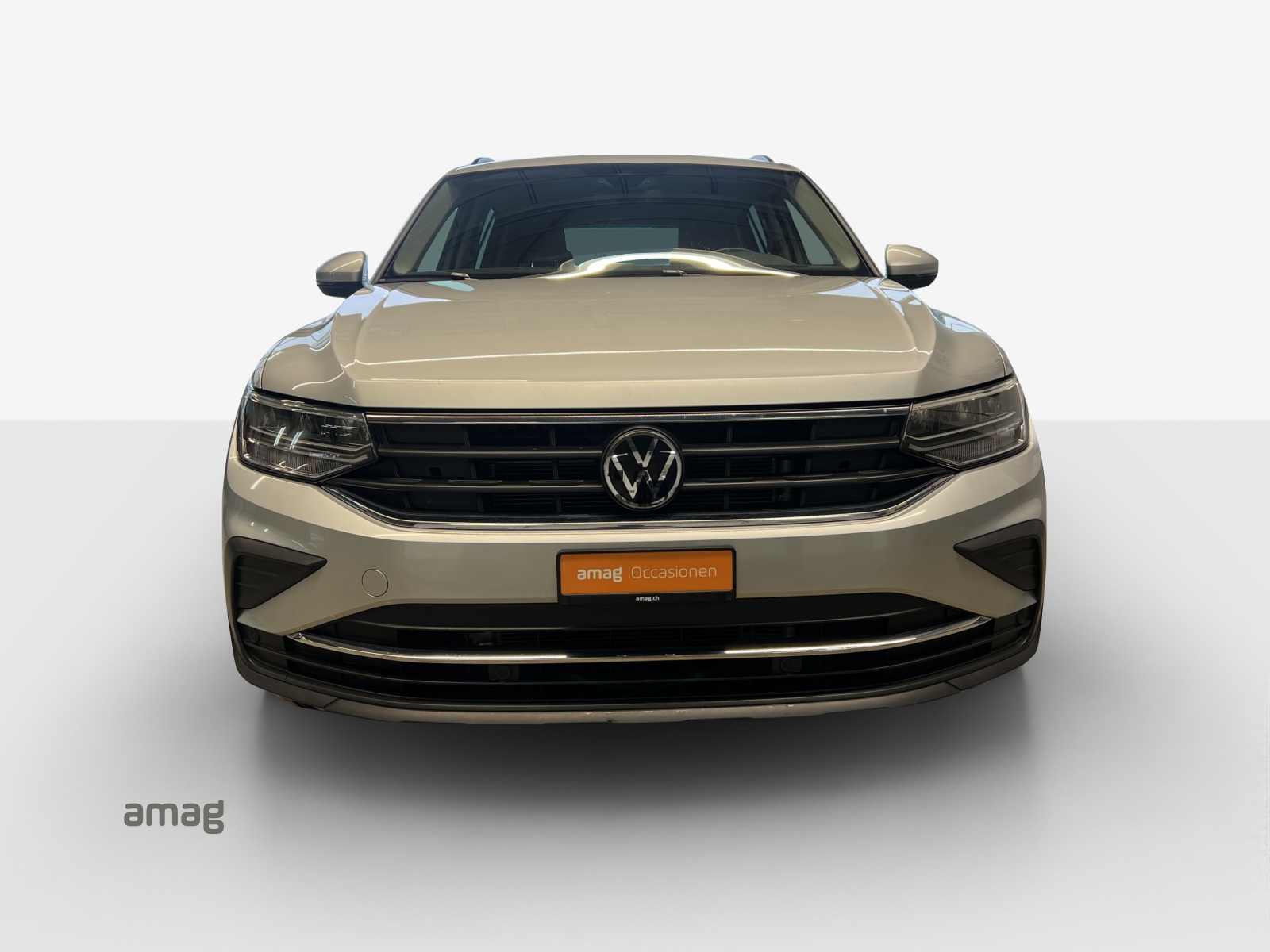 VW Tiguan 2.0TSI Life 4Motion DSG-image-6