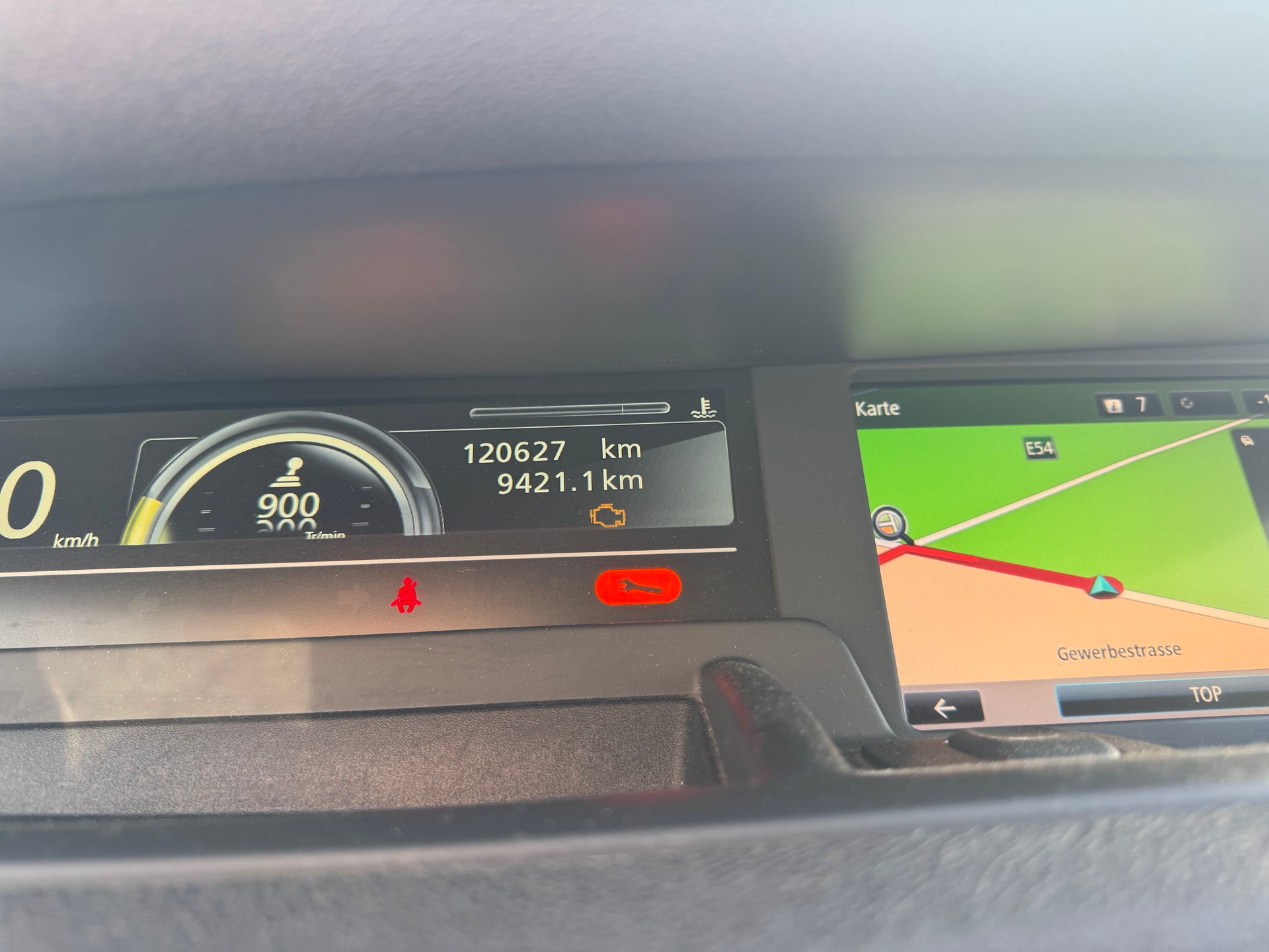 RENAULT Scénic 1.2 16V Turbo Swiss Edition-image-8