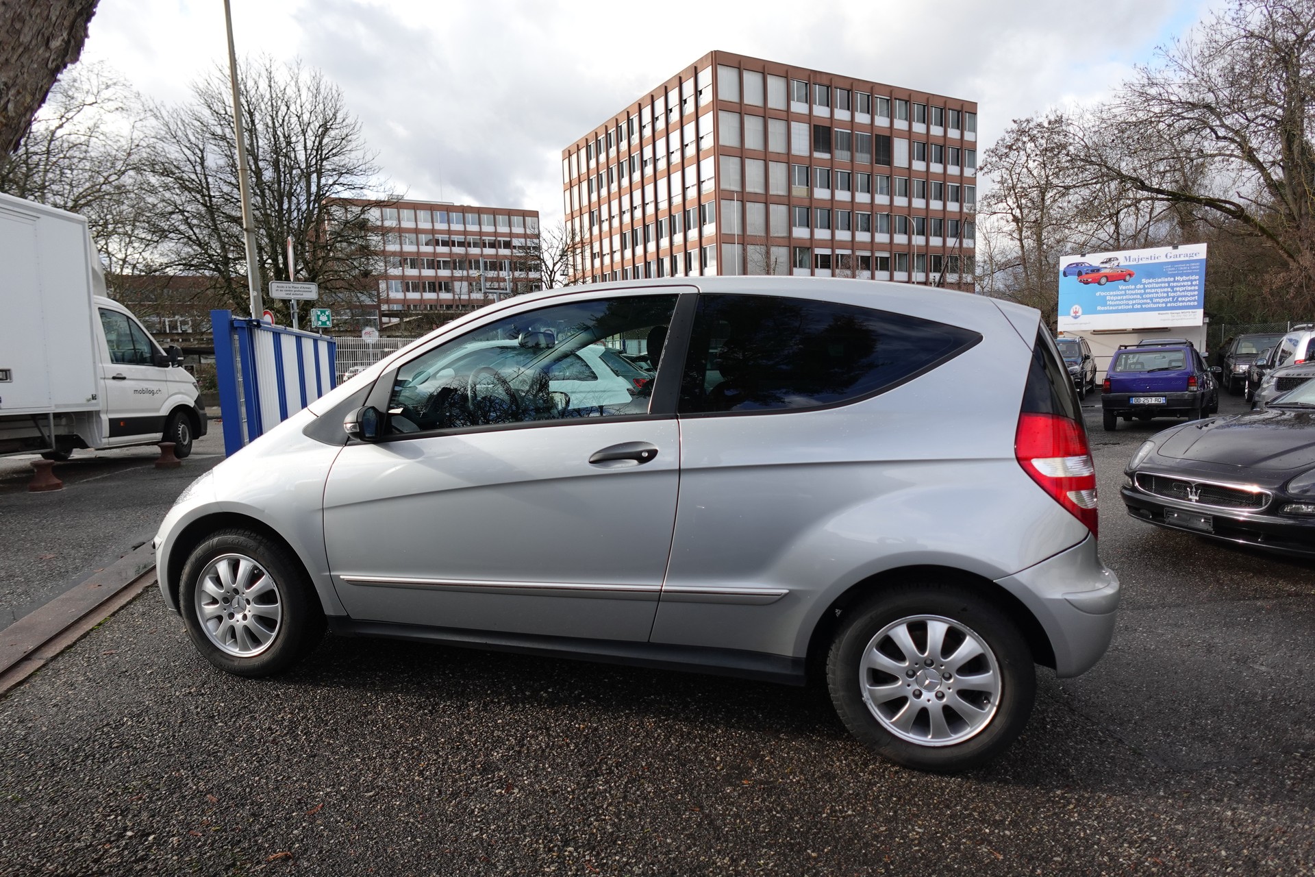 MERCEDES-BENZ A 150 Classic-image-2