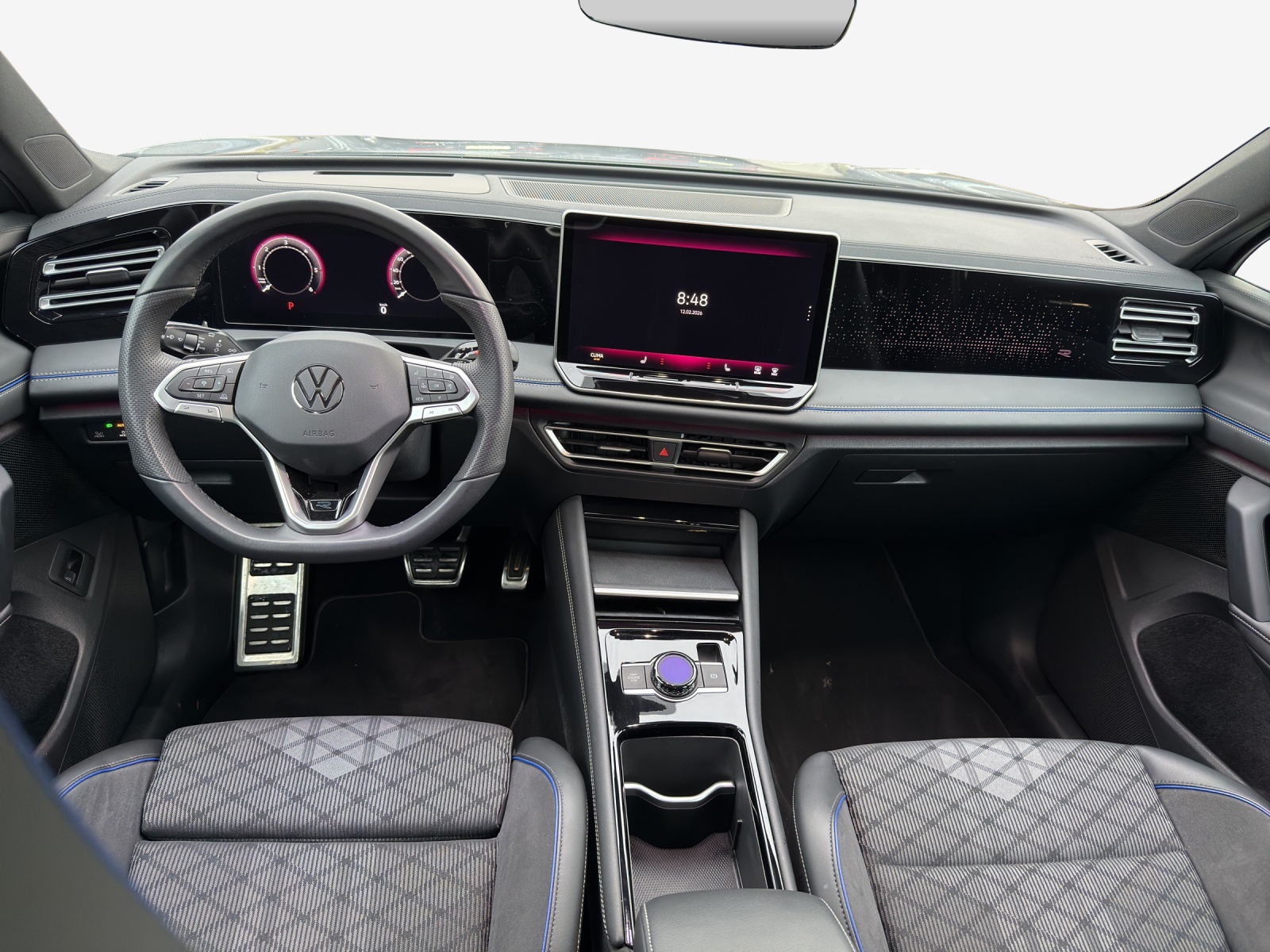 VW Tiguan 2.0 TDI SCR R-Line 4Motion DSG-image-8