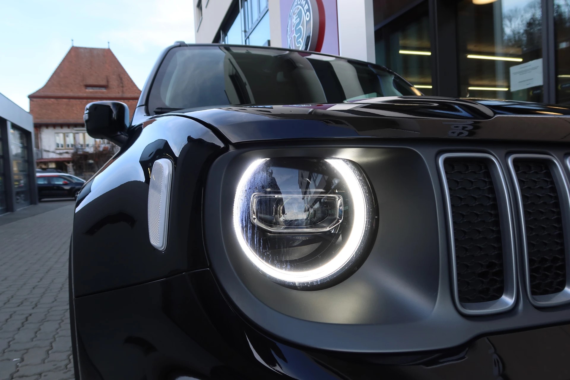JEEP Renegade 1.5 MHEV Sw.LimP-image-8