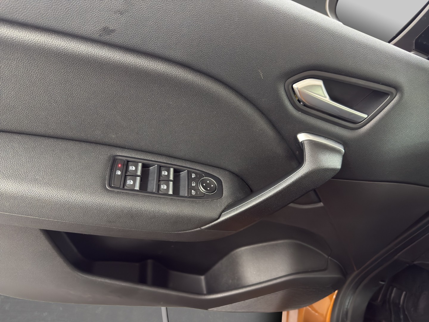 RENAULT Captur 1.6 E-Tech 145 Intens DHT-image-14