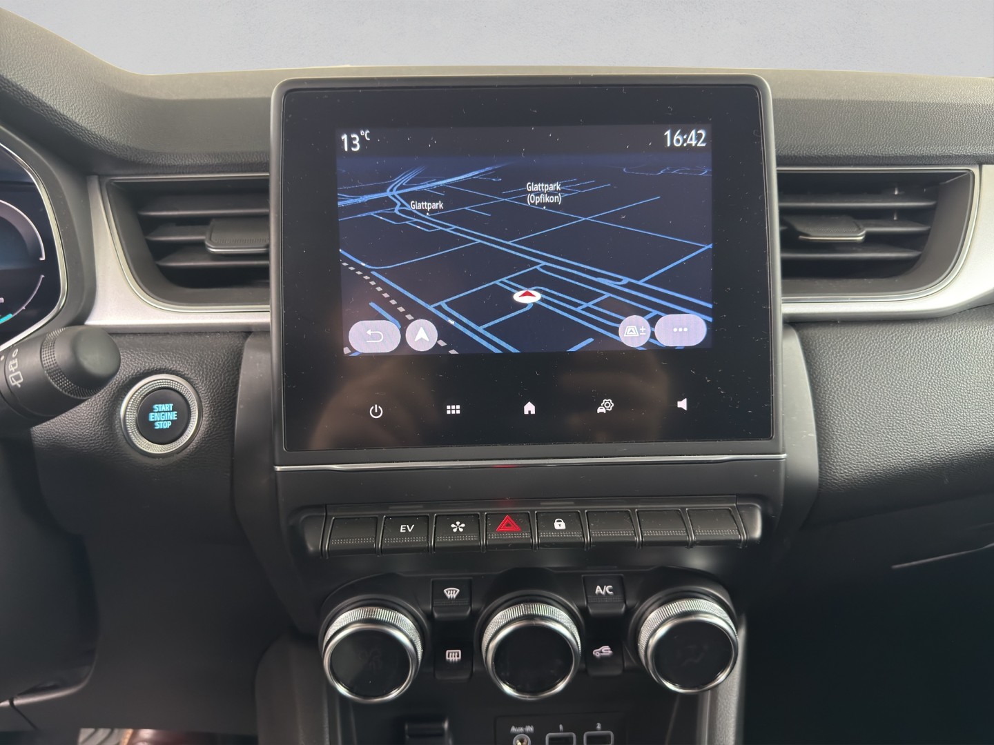 RENAULT Captur 1.6 E-Tech 145 Intens DHT-image-8