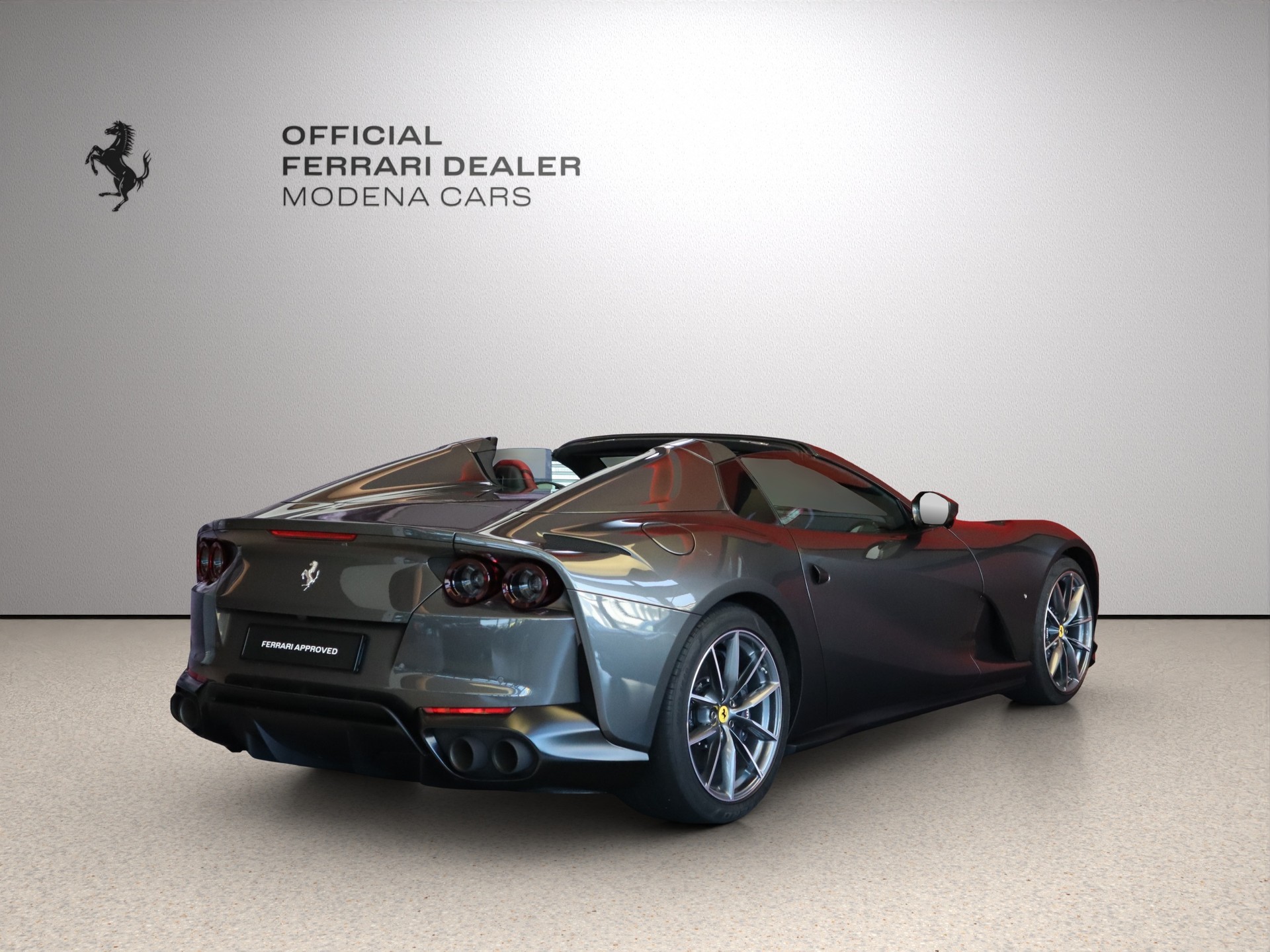 FERRARI 812 GTS-image-1