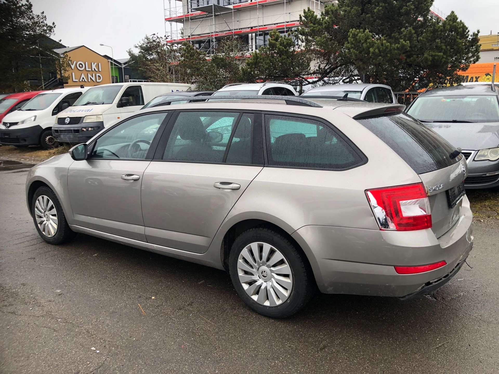 SKODA Octavia Combi 2.0 TDI Fresh 4x4-image-7