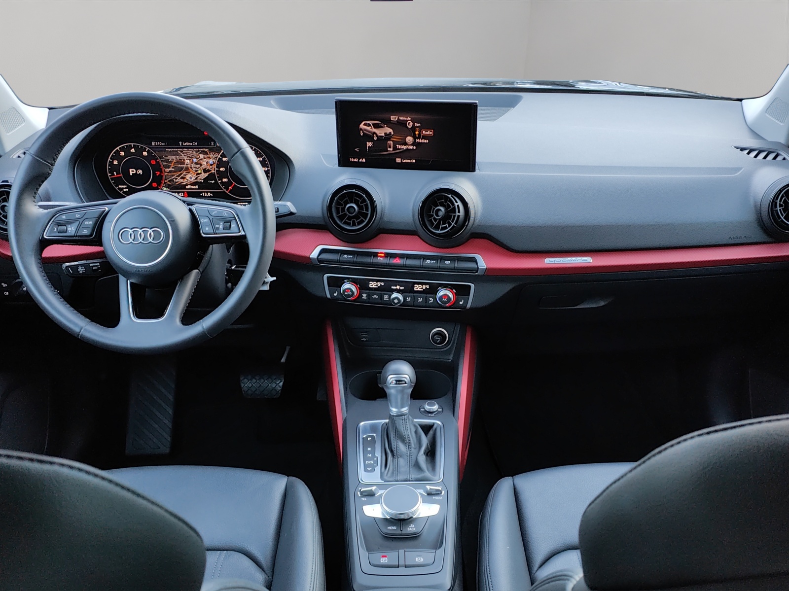 AUDI Q2 2.0 TFSI sport quattro S-tronic-image-9