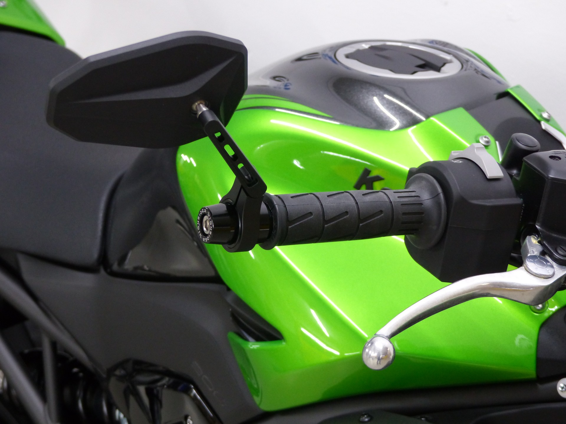 KAWASAKI Z 900 ABS 35kW MY26 mit Zubehör-image-12