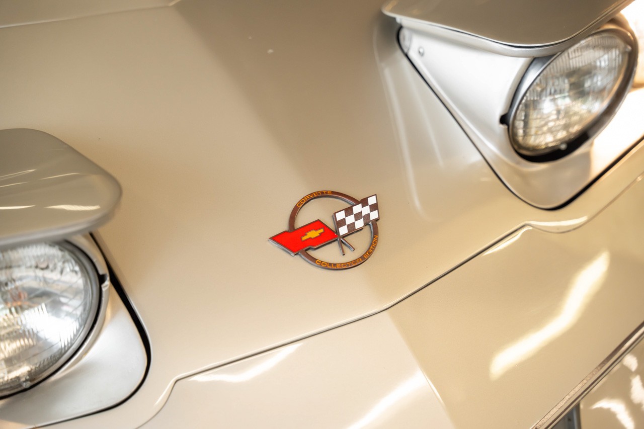 CHEVROLET CORVETTE C3 Collector Edition-image-26
