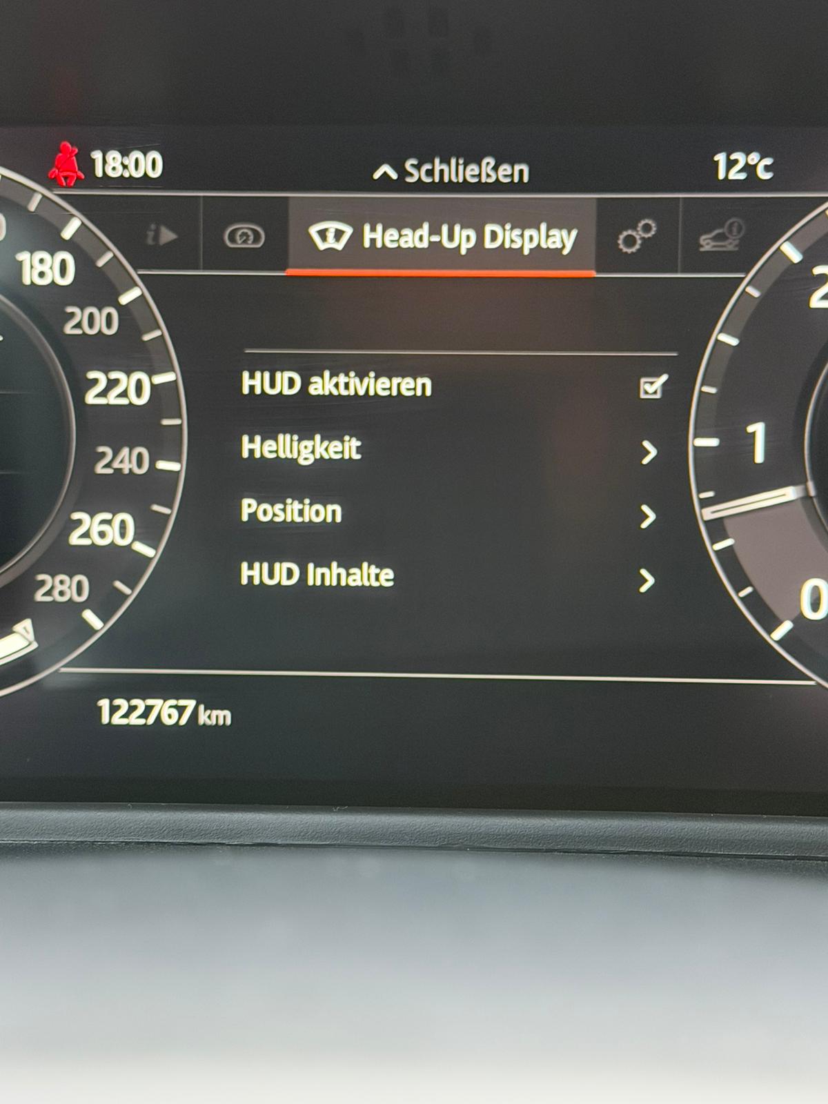 LAND ROVER Range Rover Velar R-Dynamic D 300 HSE Automatic-image-19
