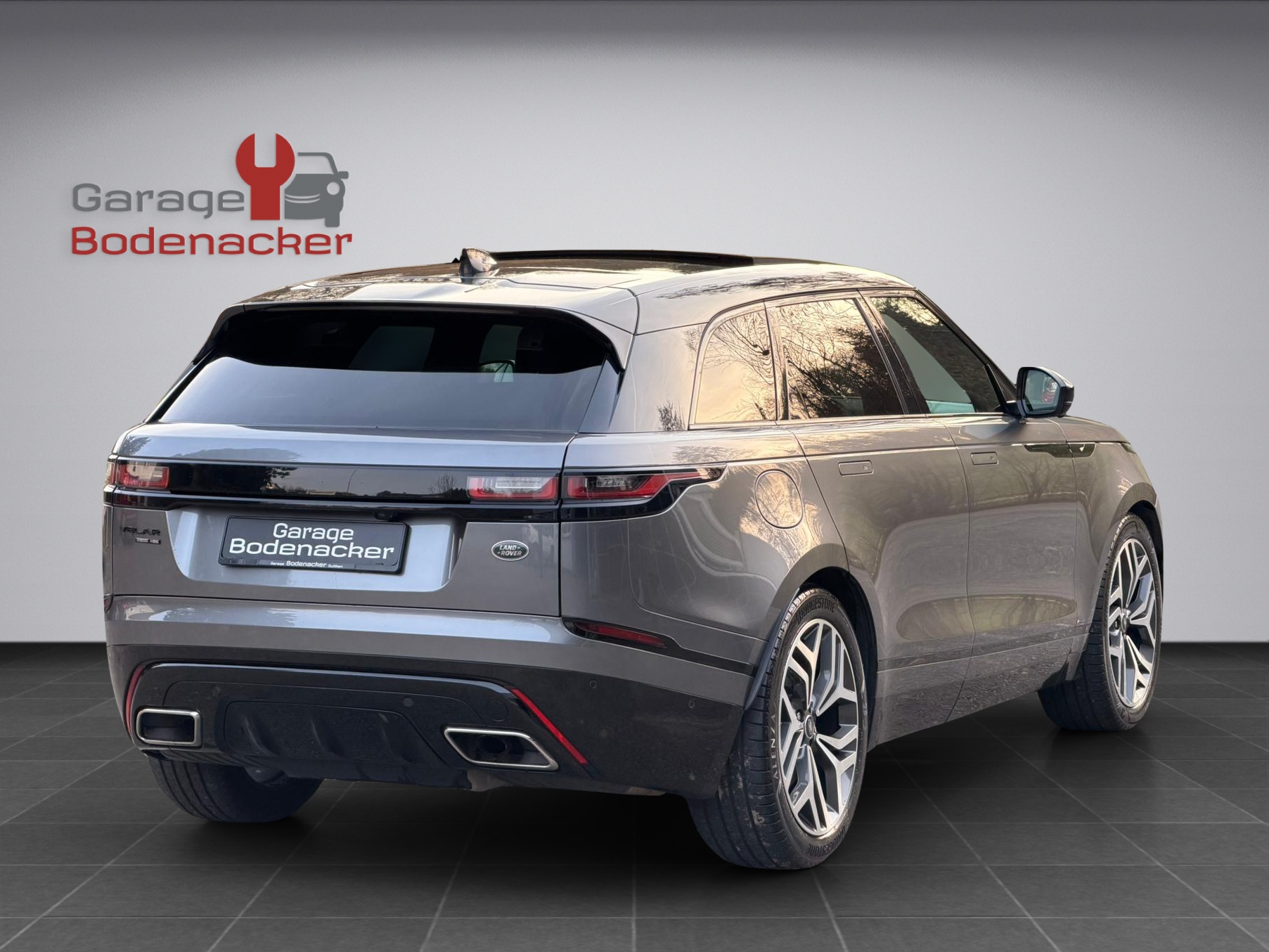 LAND ROVER Range Rover Velar R-Dynamic D 300 HSE Automatic-showroom-element-3