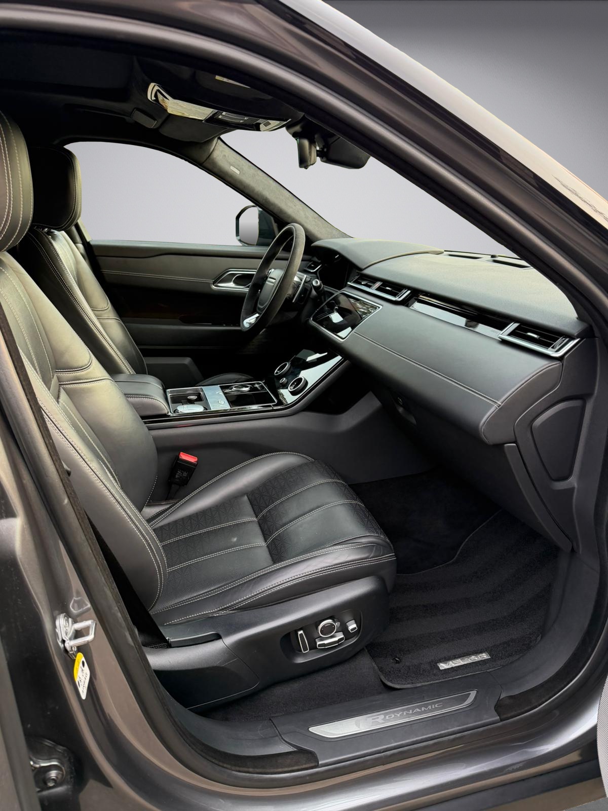 LAND ROVER Range Rover Velar R-Dynamic D 300 HSE Automatic-image-11
