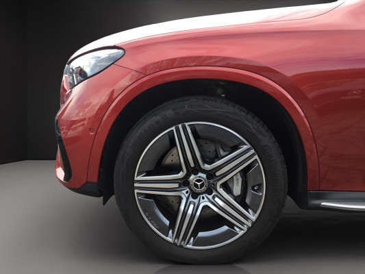 MERCEDES-BENZ GLC 400 e 4M 9G-Tronic-image-12