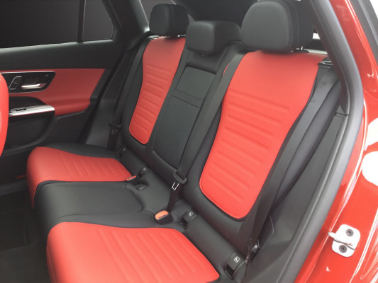 MERCEDES-BENZ GLC 400 e 4M 9G-Tronic-image-10