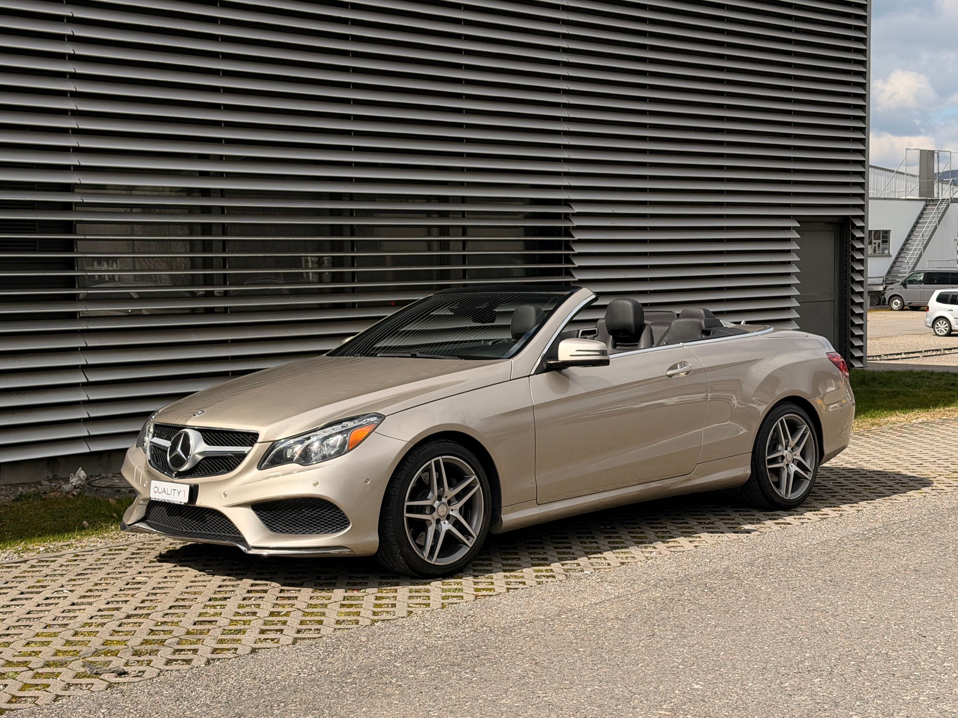MERCEDES-BENZ E 500 V8 Edition 7G-Tronic-image-4