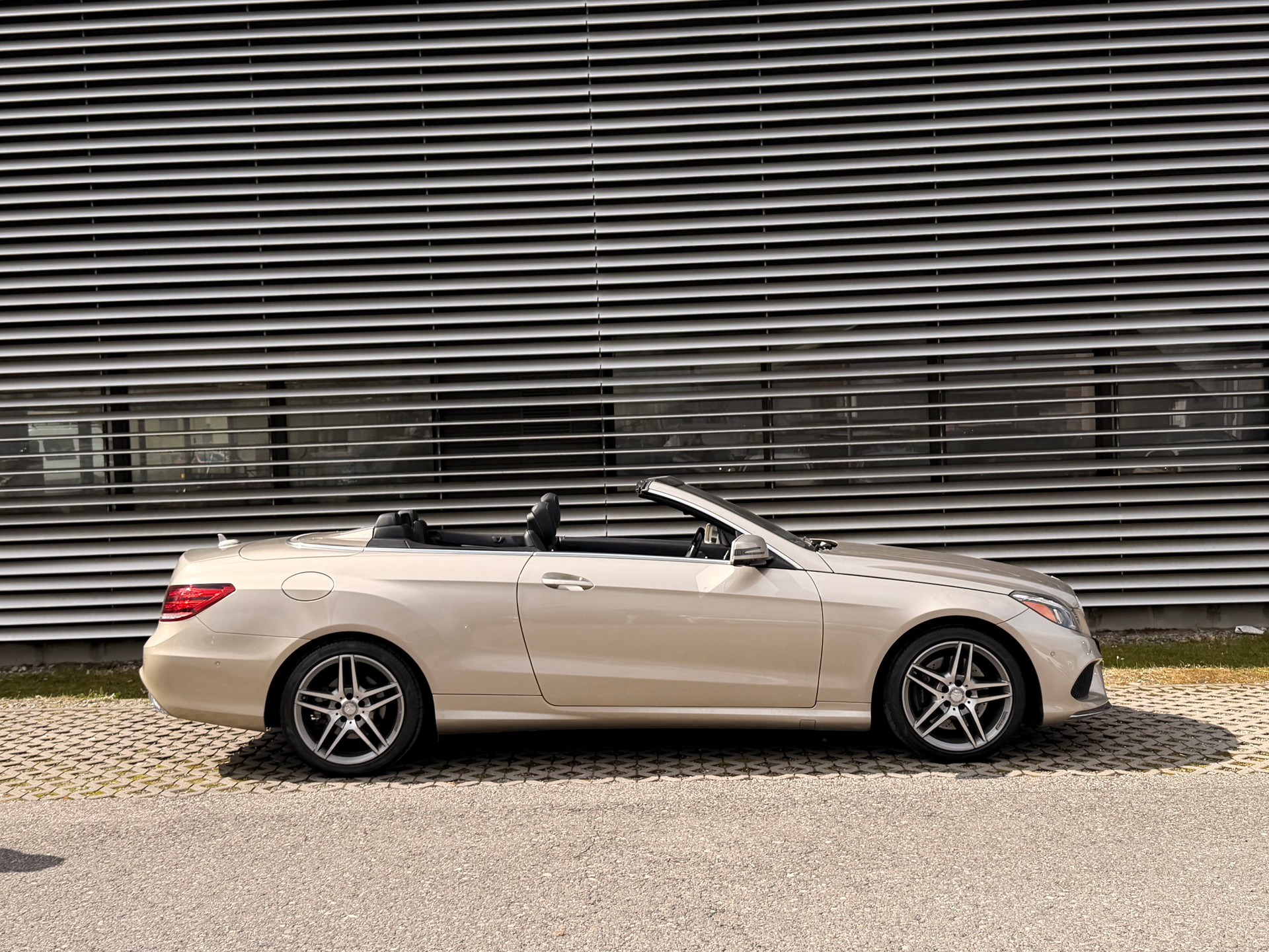 MERCEDES-BENZ E 500 V8 Edition 7G-Tronic-image-2