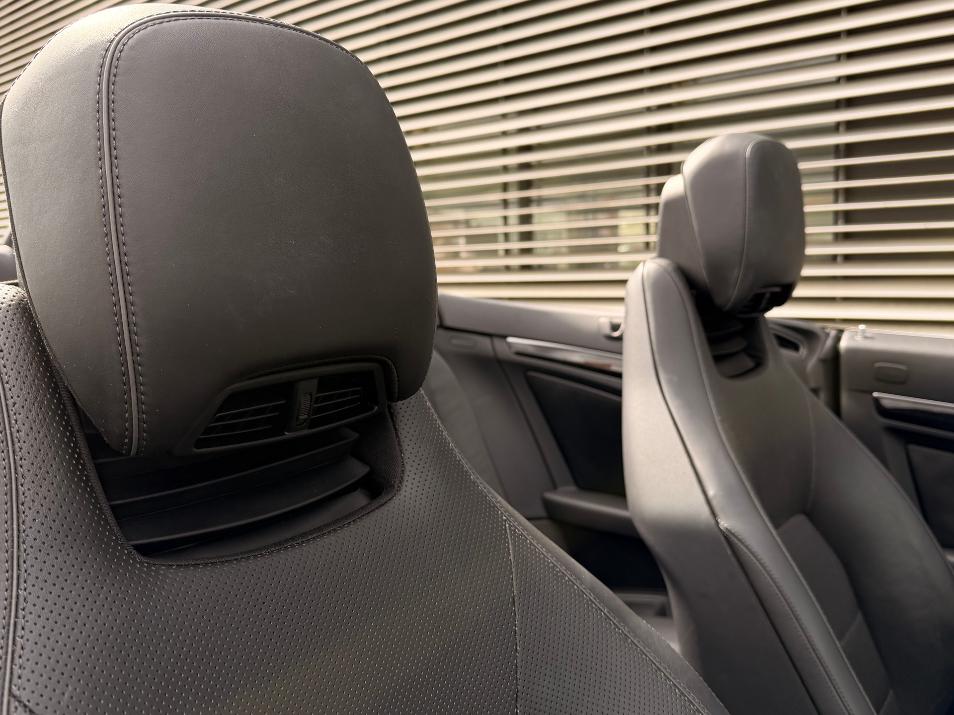 MERCEDES-BENZ E 500 V8 Edition 7G-Tronic-image-10