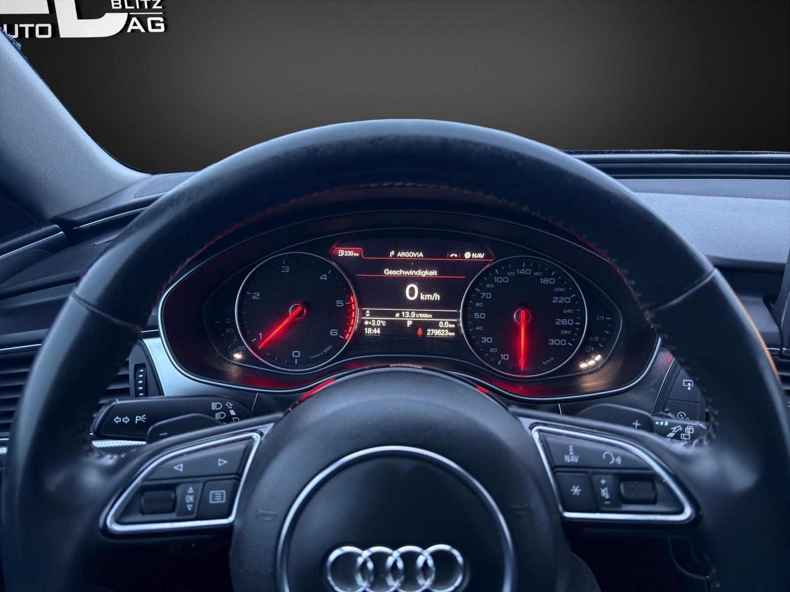 AUDI A6 Avant 3.0 TDI V6 quattro S-tronic-image-11