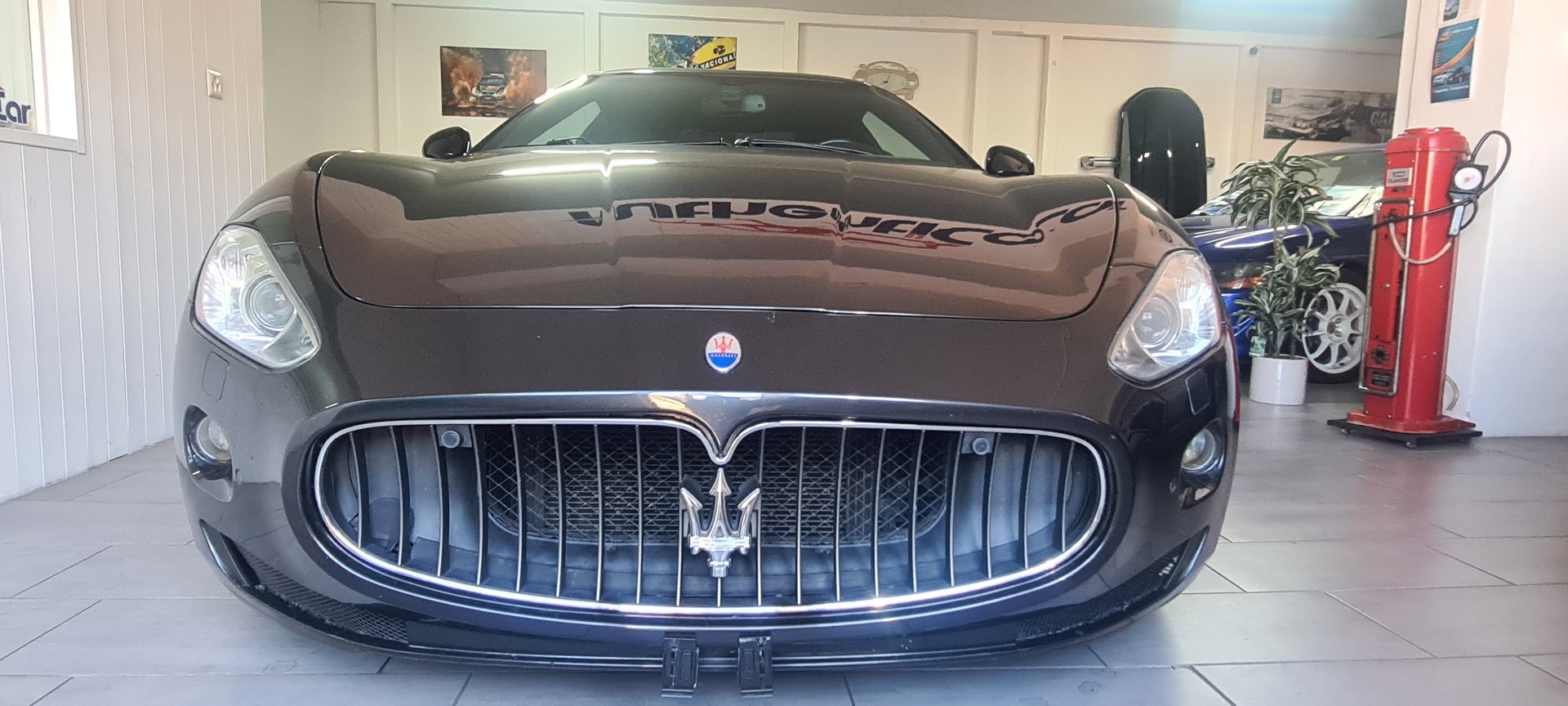 MASERATI GranTurismo Automatica-image-0