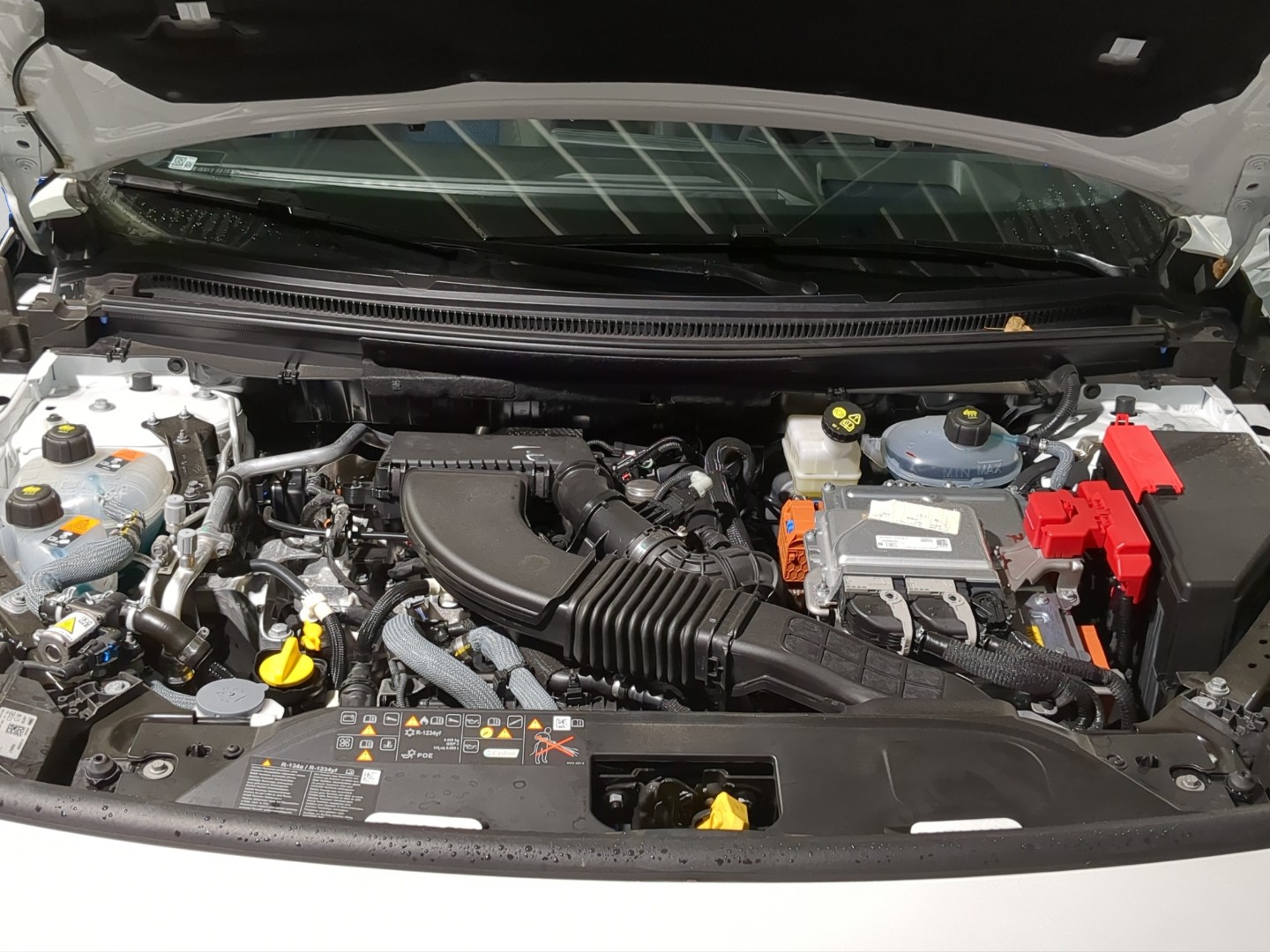 RENAULT Rafale 1.2 E-Tech Hybrid 200 Esprit Alpine-image-17