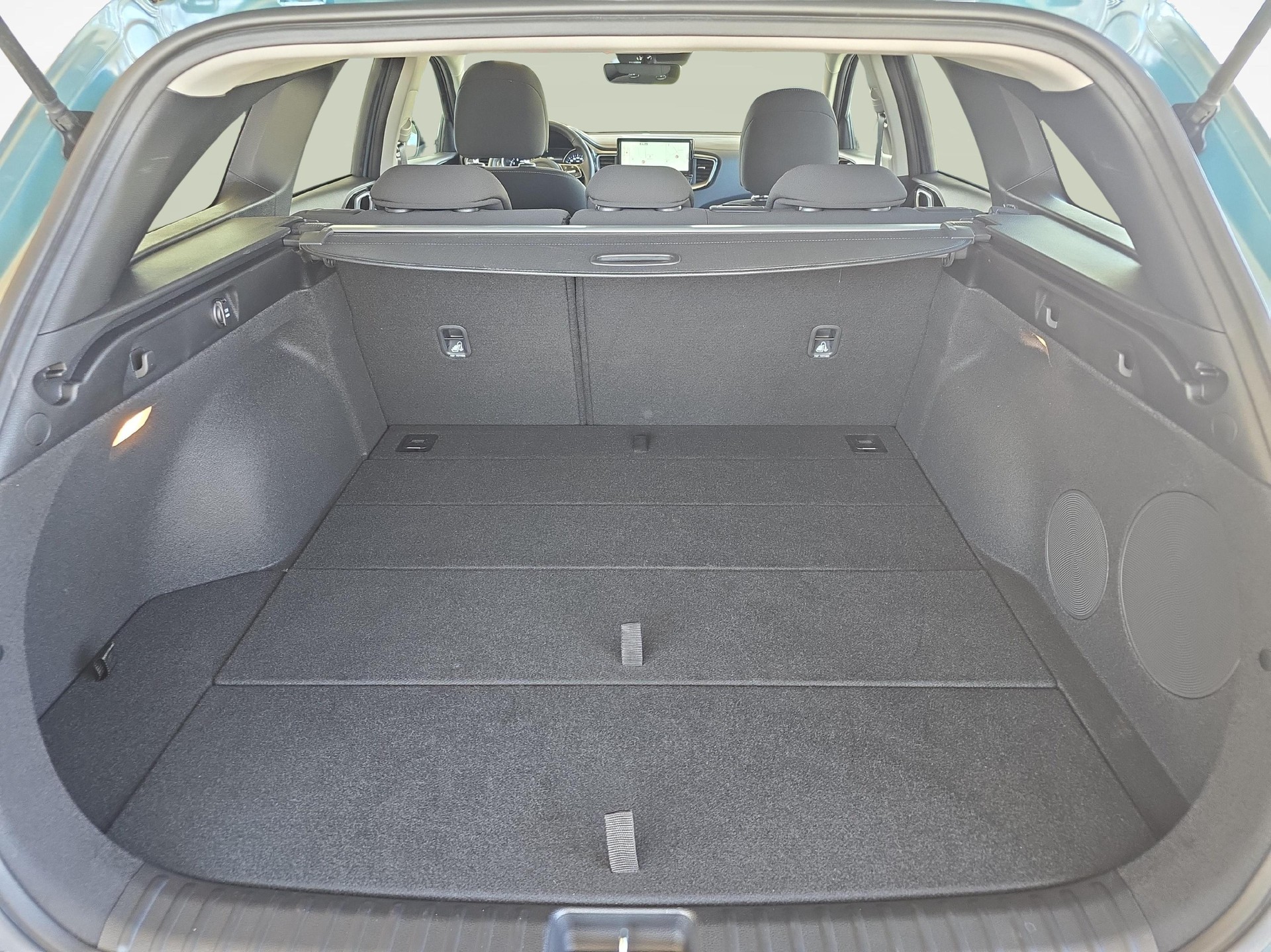KIA Ceed SW 1.5 T-GDi MHEV Power / Jetzt mit attraktivem 1.99% Leasing-image-11