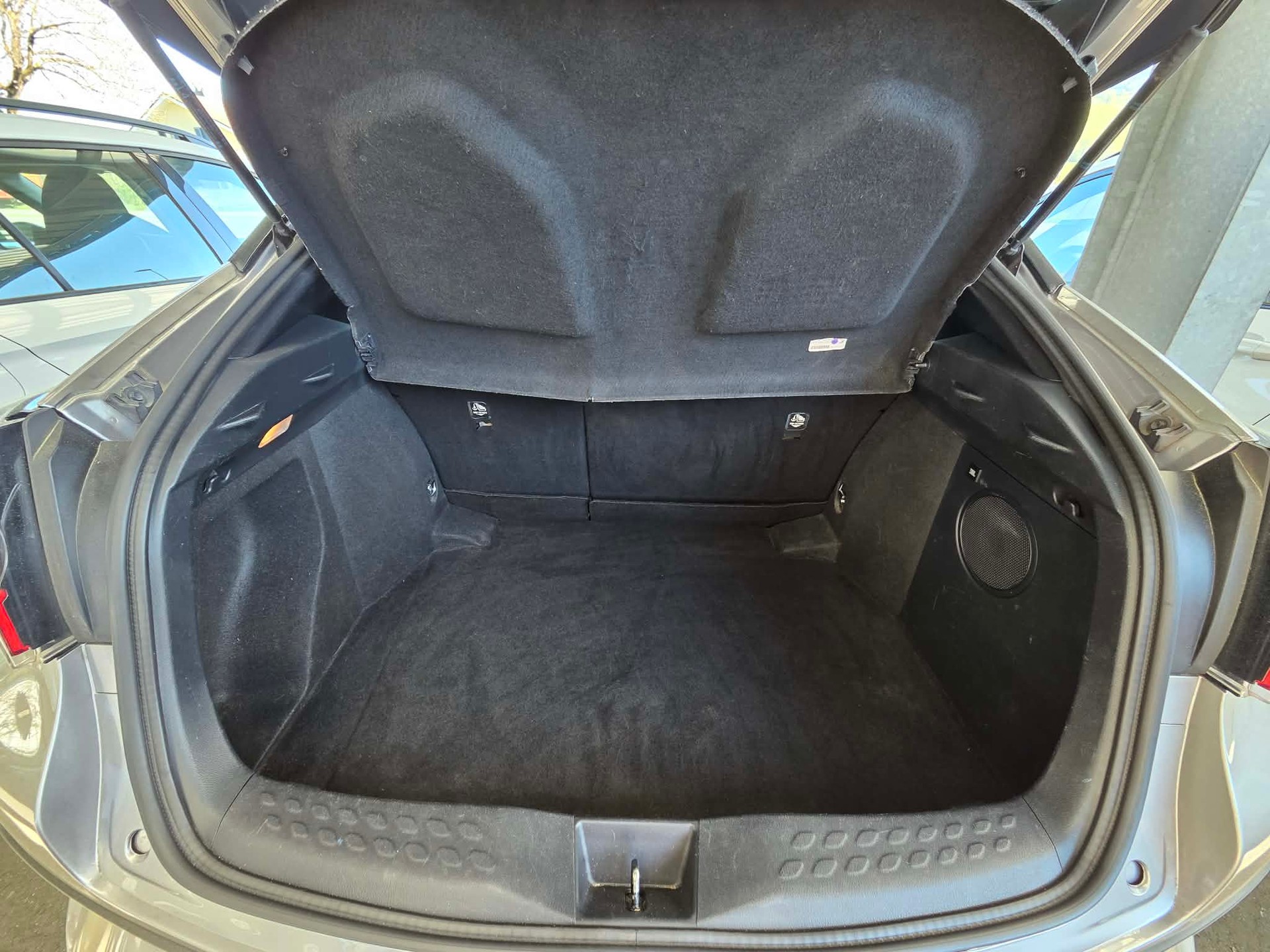 TOYOTA C-HR 1.2 Turbo Style 4WD Multidrive S-image-15