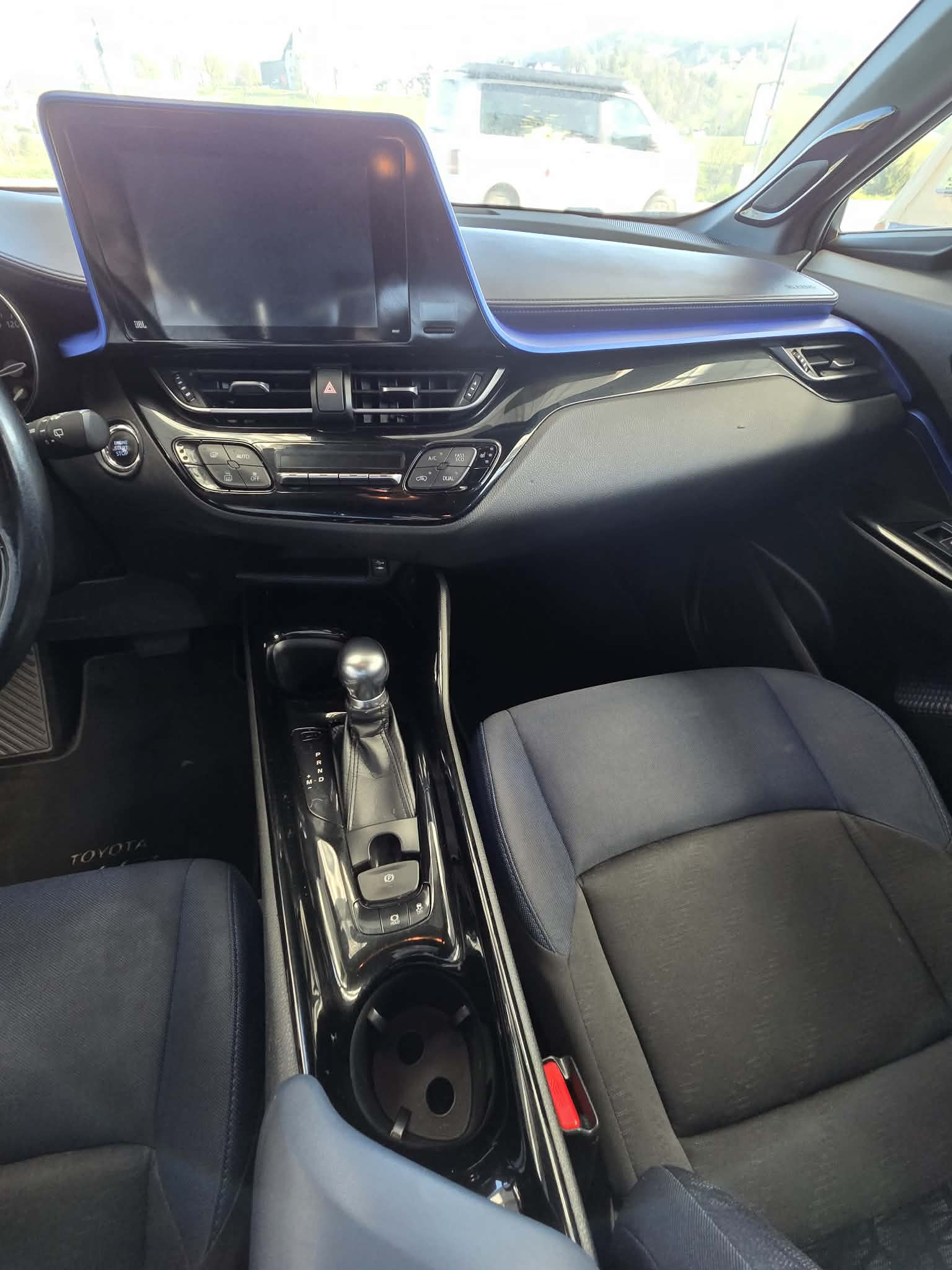 TOYOTA C-HR 1.2 Turbo Style 4WD Multidrive S-image-13