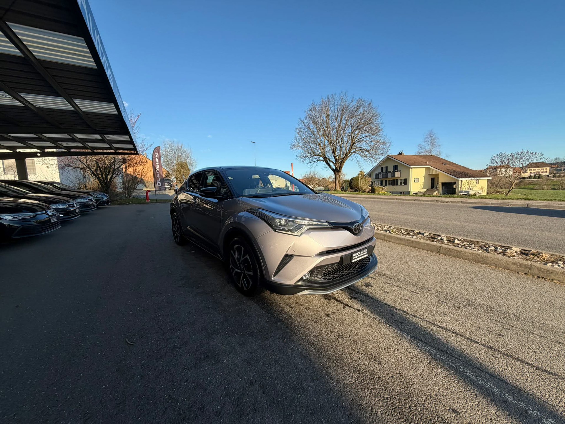 TOYOTA C-HR 1.2 Turbo Style 4WD Multidrive S-image-1