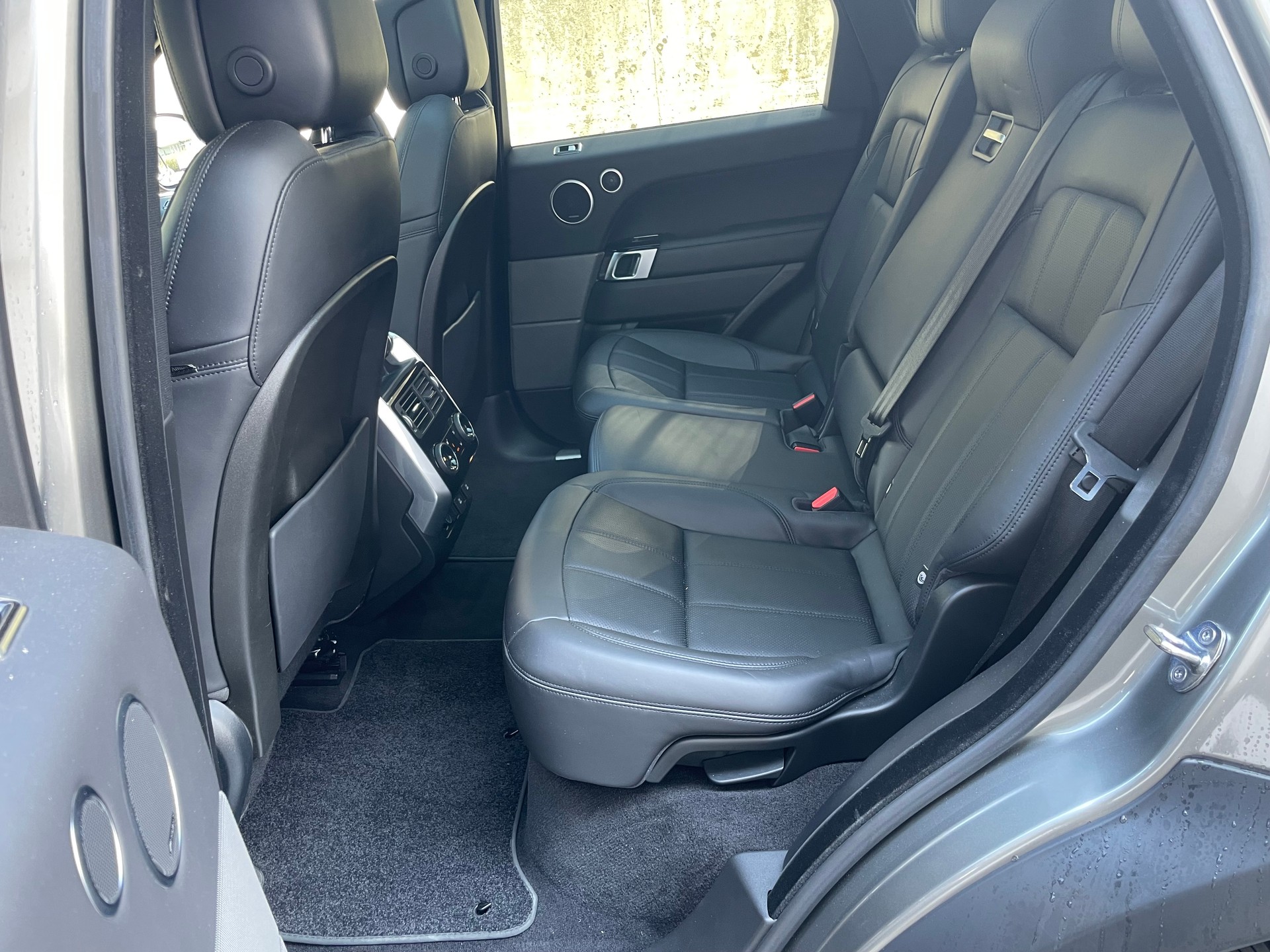 LAND ROVER Range Rover Sport 3.0 SDV6 HSE Dynamic Automatic-image-13